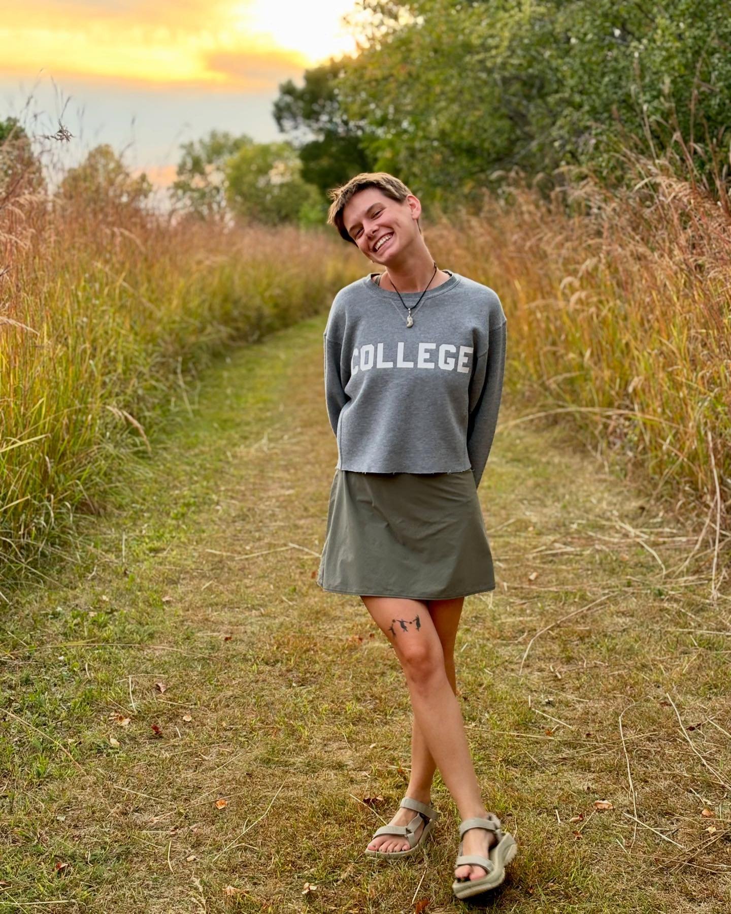 It's been a while since I've said hey hi hello, I'm Sav! 👋🏻 

I love to write ✍🏼 (obviously), especially for other people, and extra especially for other people's websites. 

I also like making friends on Instagram (maybe you've been around long e