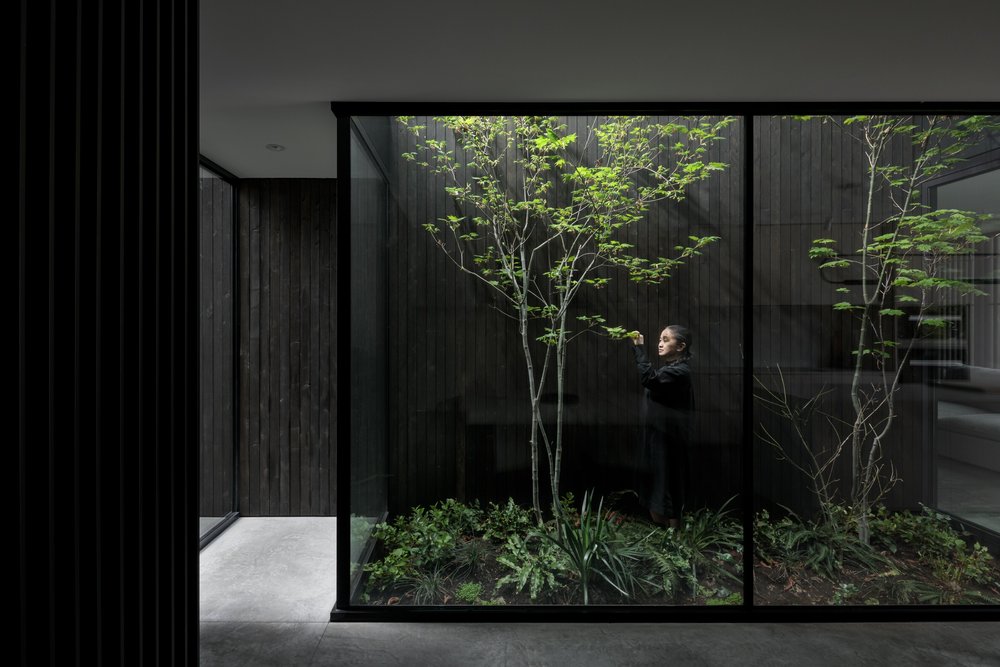 Spring Arts: 5 gallery shows to blow your mind, pushing beyond traditional content and form — Stir Spring Arts: 5 gallery shows to blow your mind, pushing beyond traditional content and form — Stir