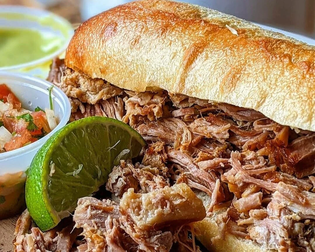 From the Mexican state of Michoacán, Carnitas el Rolys specializes in savoury little meats