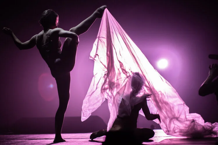 Theatre review: The 7 Fingers find vivid new metaphors for pandemic limbo in moving Out of Order