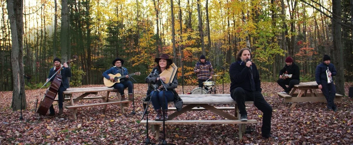 Les Cowboys Fringants road movie L'Amerique Pleure, as Le Printemps des Rendez-vous streams new francophone films