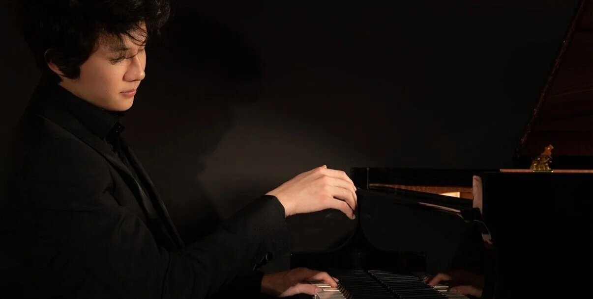 Piano prodigy Tony Siqi Yun brings poetic expression to the keys 