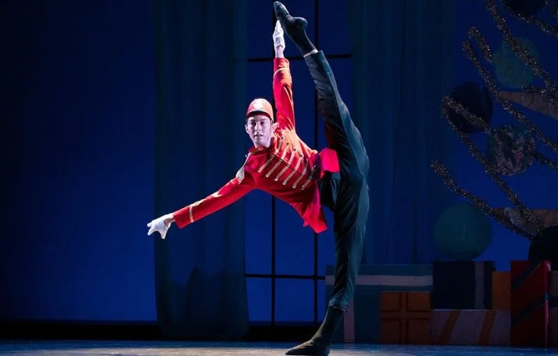 Looks and sounds like the holidays: Stir's guide to seasonal concerts, plays, and performances