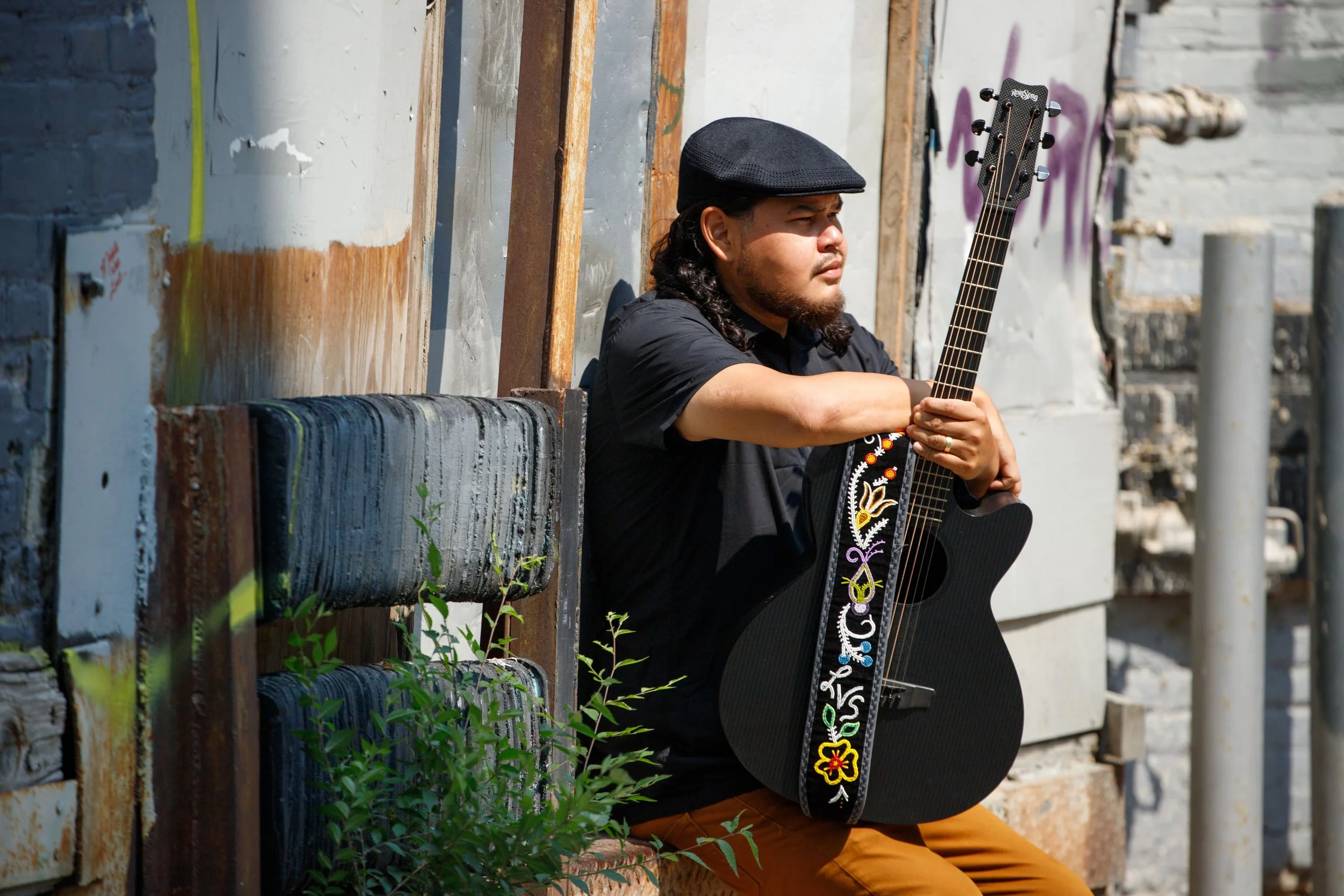 Anishinaabek singer-songwriter Leonard Sumner performs live as part of Decolonize the Chan