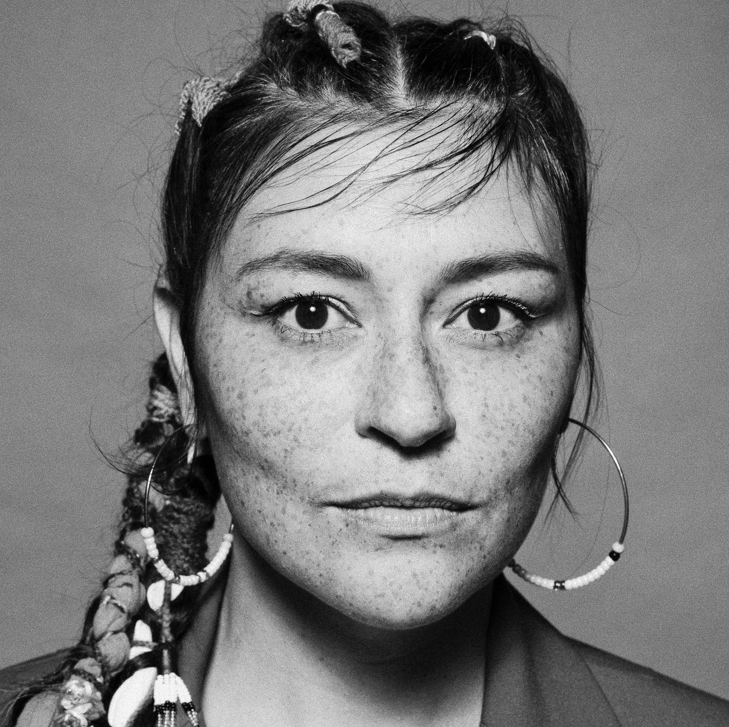 Inuk singer-songwriter Elisapie moves between genres, languages in richly textured music
