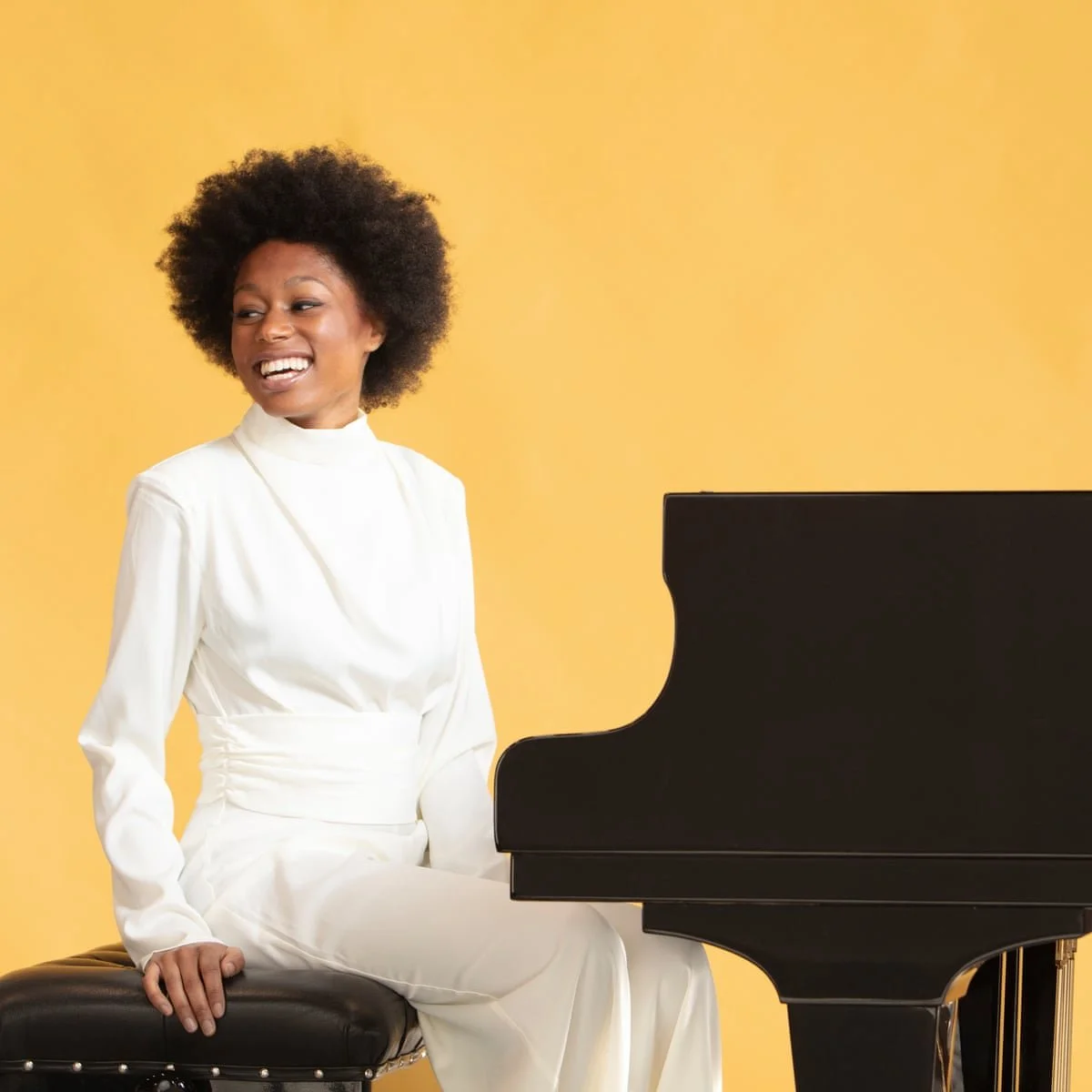 Isata Kanneh-Mason returns solo, with adventurous program and electrifying playing, to Vancouver Recital Society, March 6