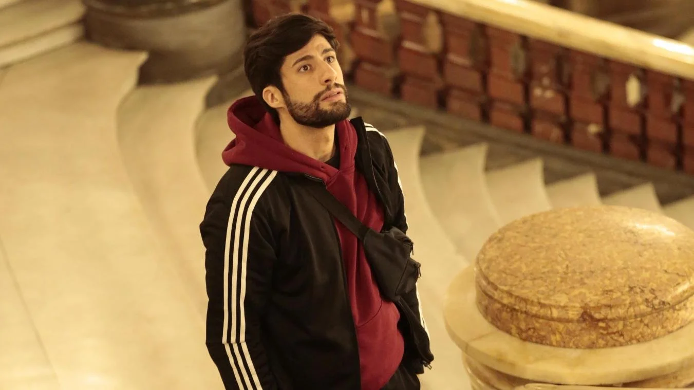 Film review: In charming Ténor, a Parisian rap artist goes to the Opera Garnier 