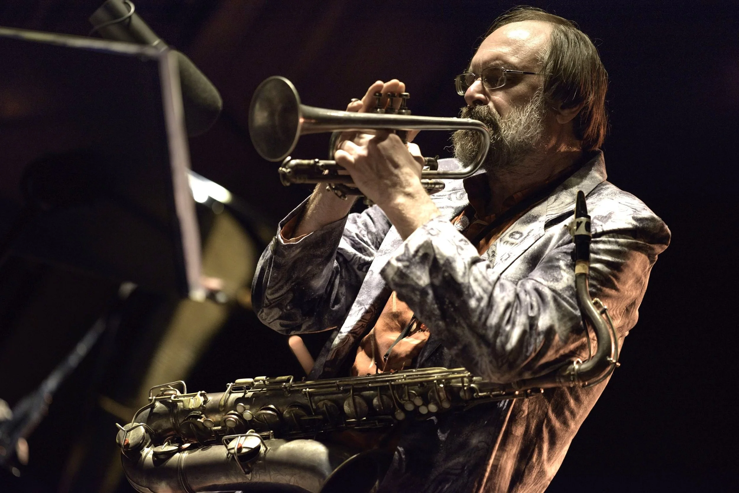 American jazz scientist Scott Robinson cuts loose with CapU Jazz Ensembles on February 3