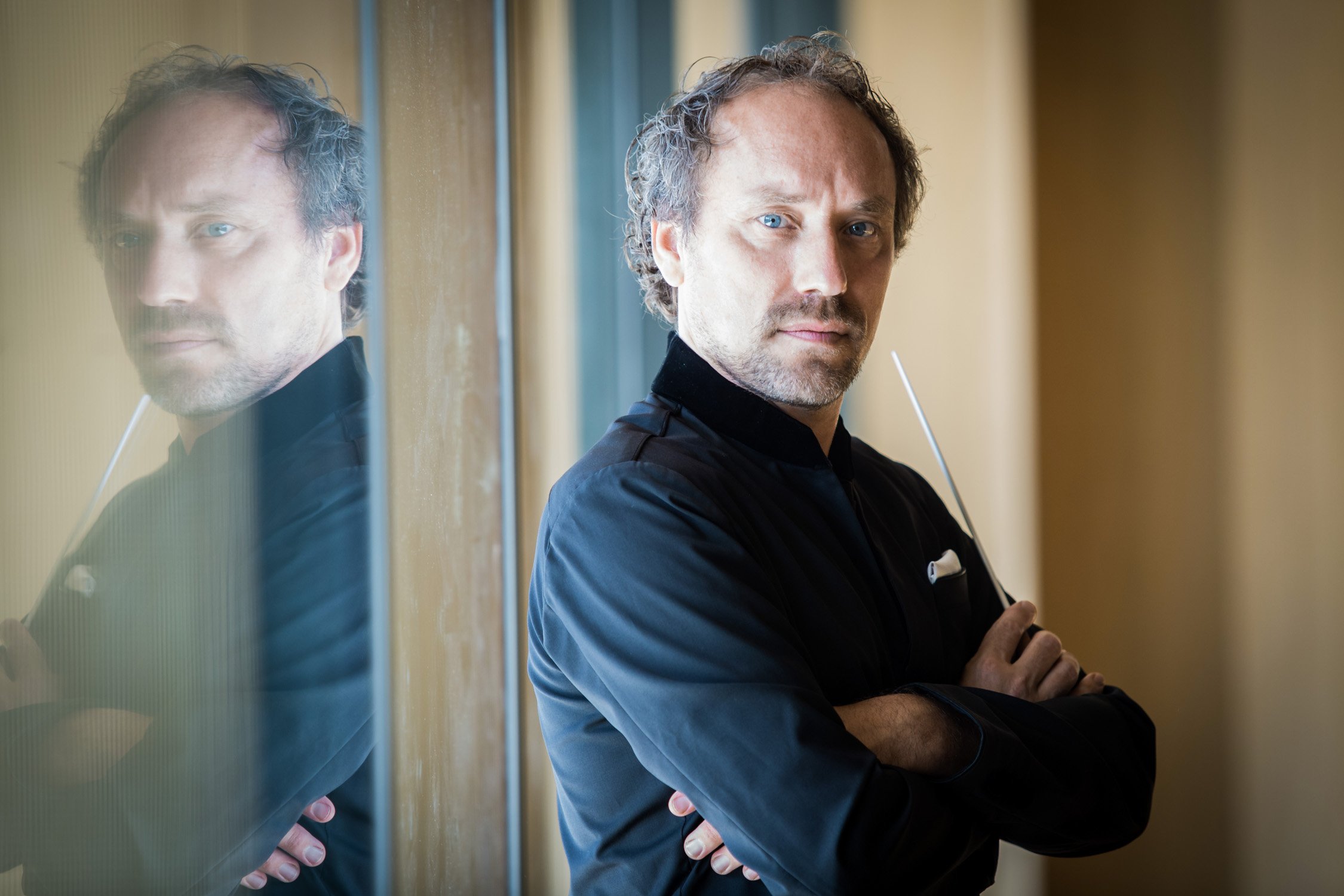 Otto Tausk directs Summer Nights: Mozart and Berlioz at the Vancouver Symphony Orchestra, June 9