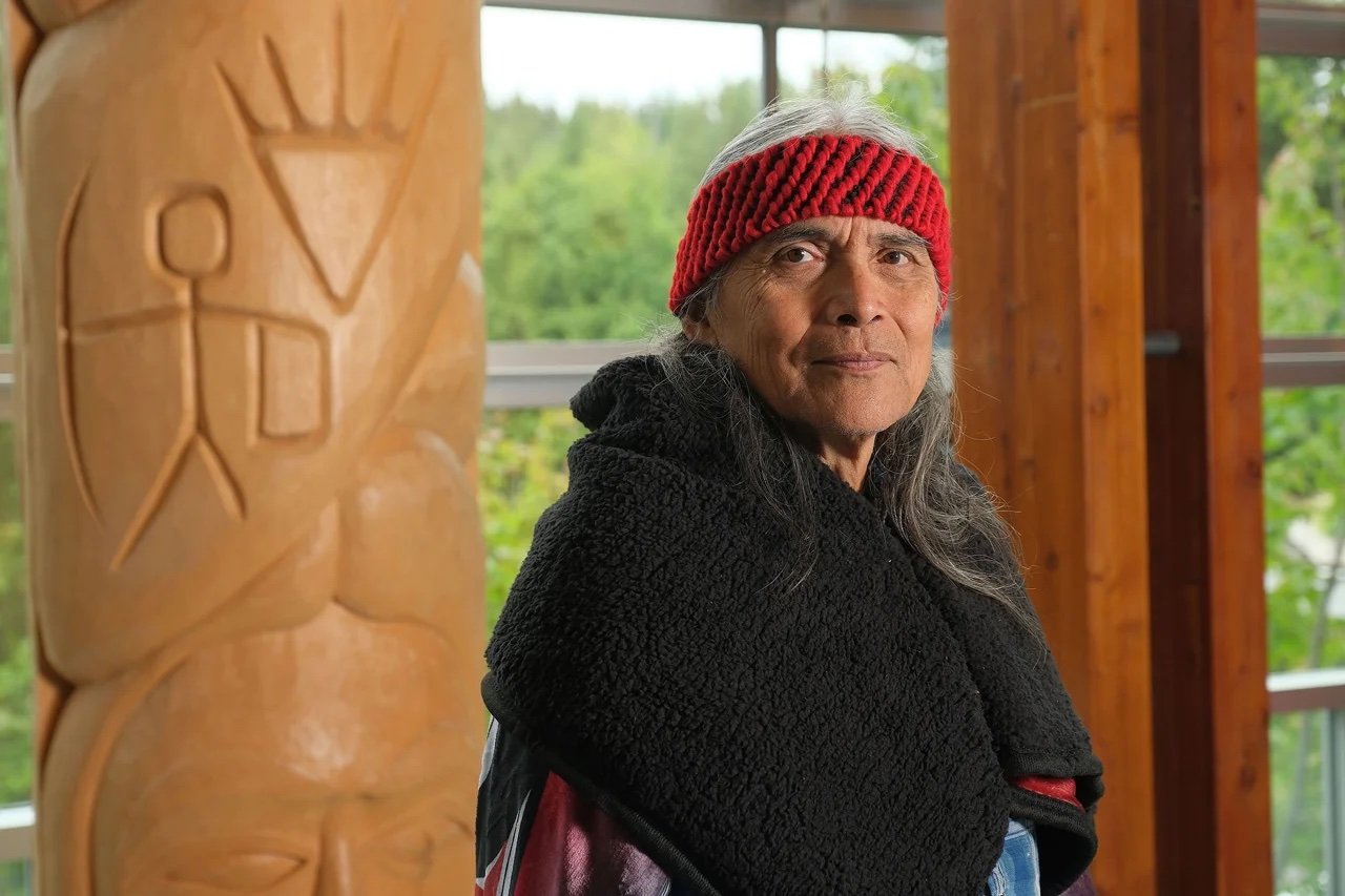 Watch master carver Xwalacktun craft a house post at Squamish Lil’wat Cultural Centre to September 3