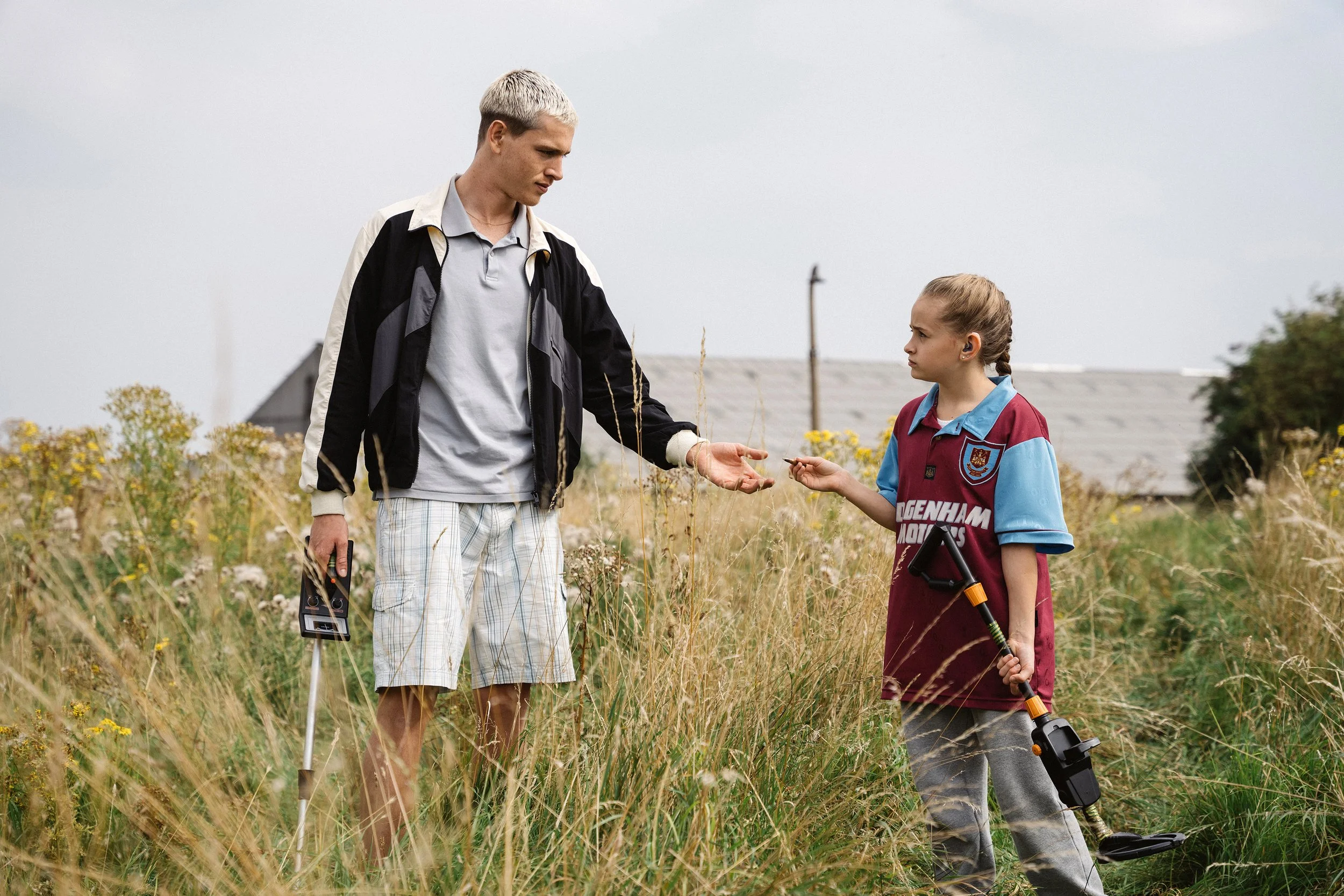 Film review: Scrapper's buzzy father-daughter story rides on gritty performances behind candy-coloured surface