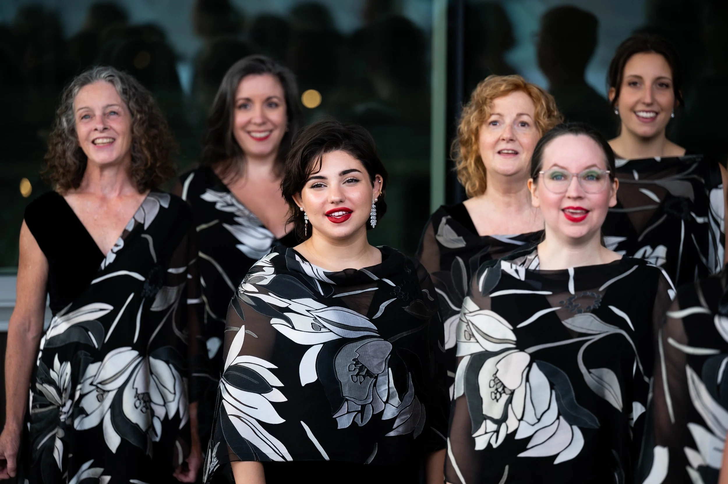 Elektra Women's Choir shares holiday warmth at Chez Nous: Christmas with Elektra, December 2 and 3