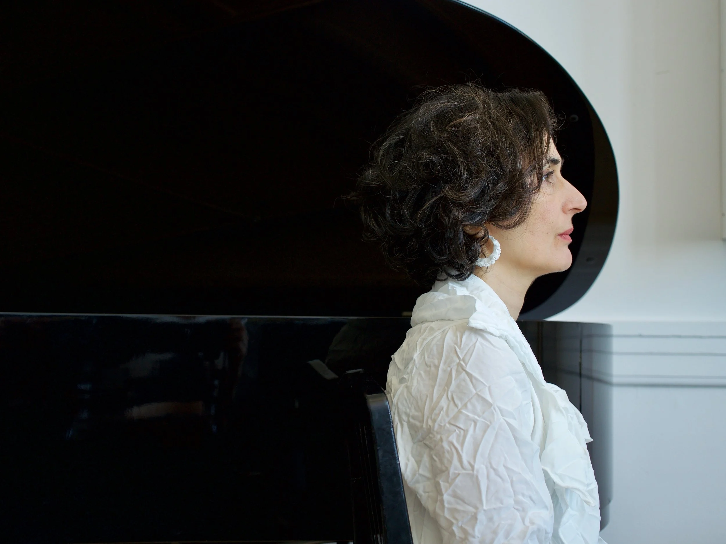 In Hopeful Monster, Eve Egoyan and Mauricio Pauly create eerie abstraction at Music on Main’s Modulus Festival