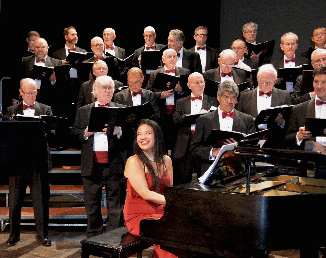 Vancouver Welsh Men’s Choir sings A Ringing, Swinging Christmas, December 15 and 16