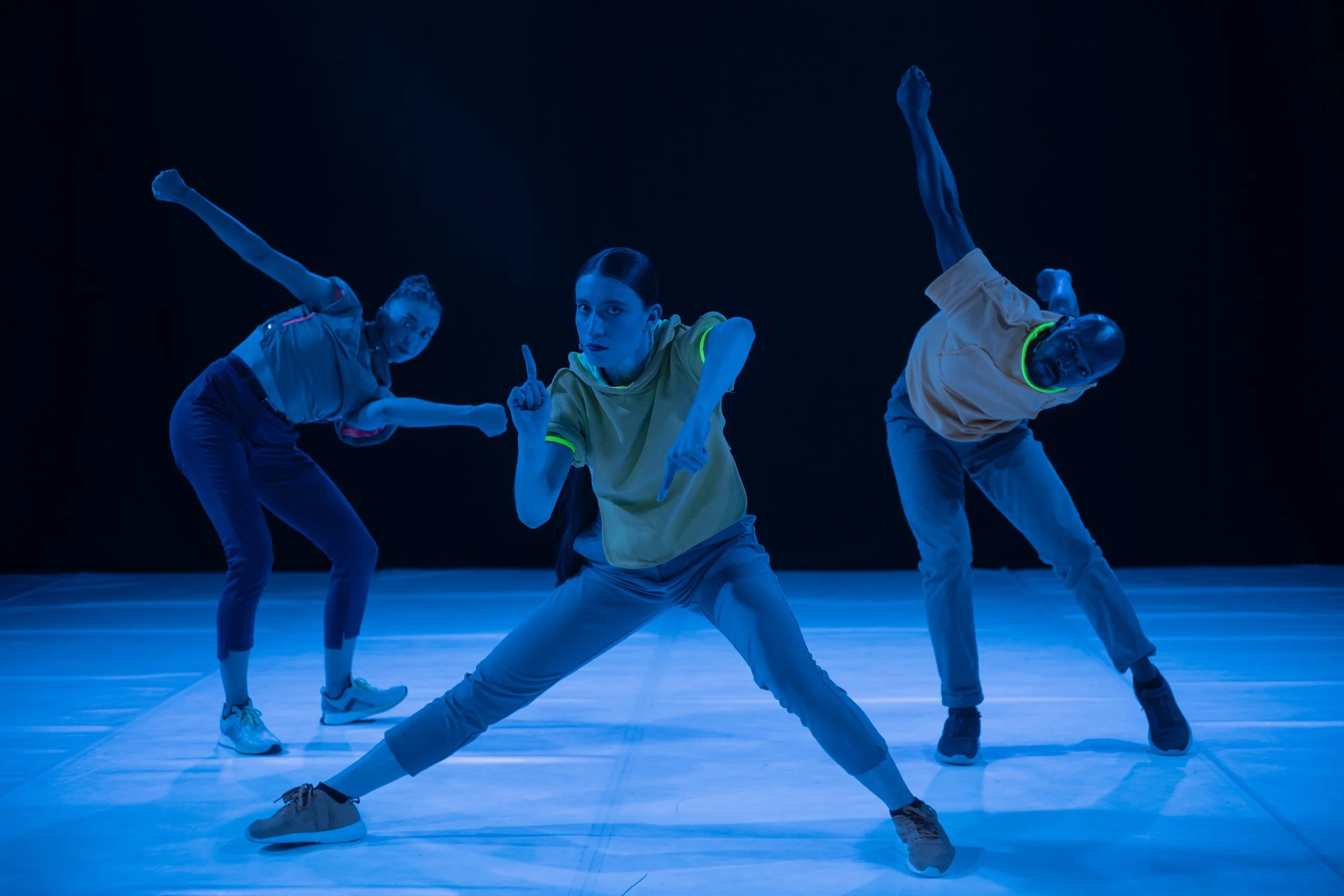 Romania's Tangaj Collective explores "choreomania" and microbiology at the Scotiabank Dance Centre
