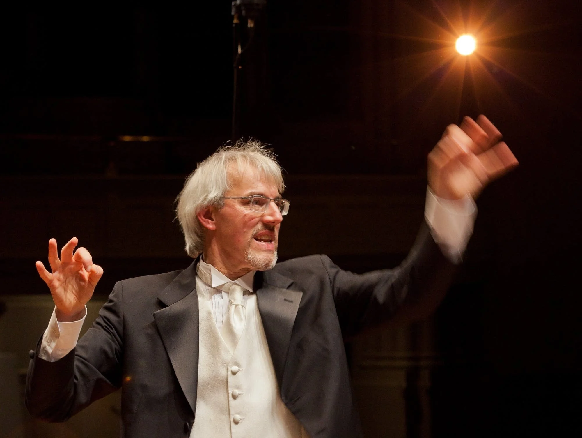 Matthias Maute leads Early Music Vancouver's Handel: Hallelujah &amp; Trumpets! on March 24