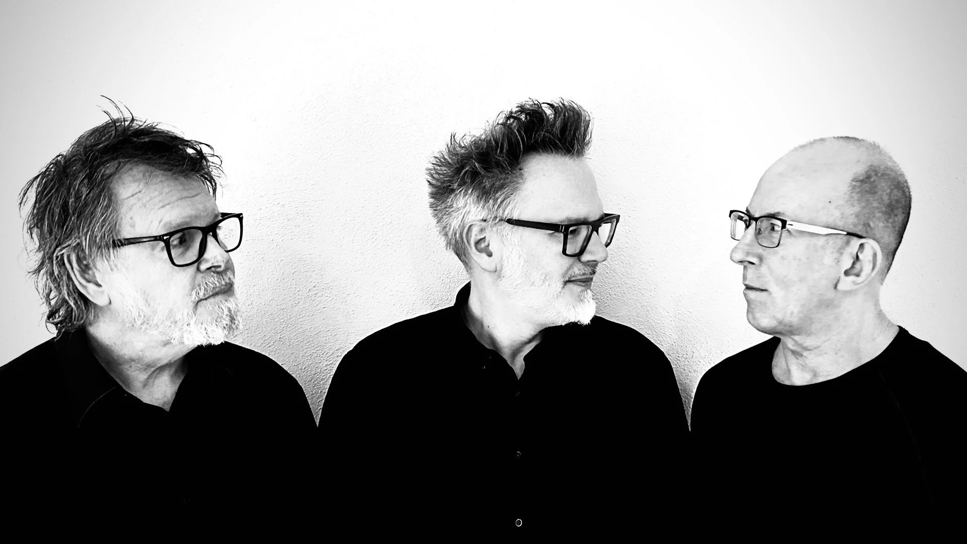Prog-rock trio Tu-Ner brings virtuosic blend of jazz, rock, and free-form improv to Blueshore at CapU