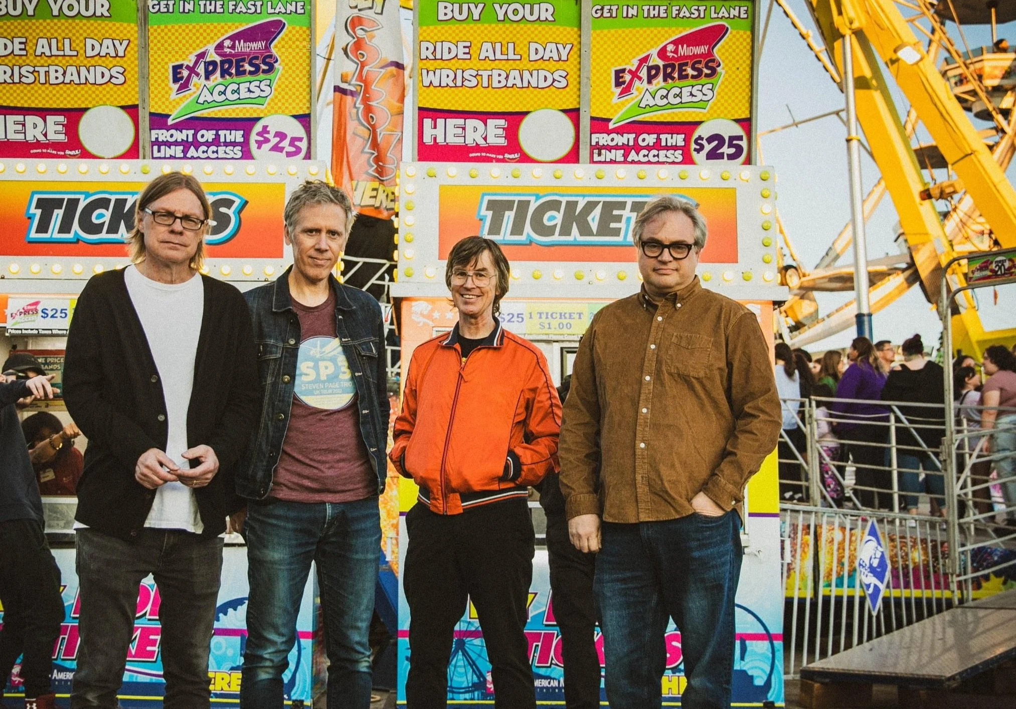 Sloan’s Chris Murphy gets set to play a “pretty killer” mixtape with the Trans-Canada Highwaymen
