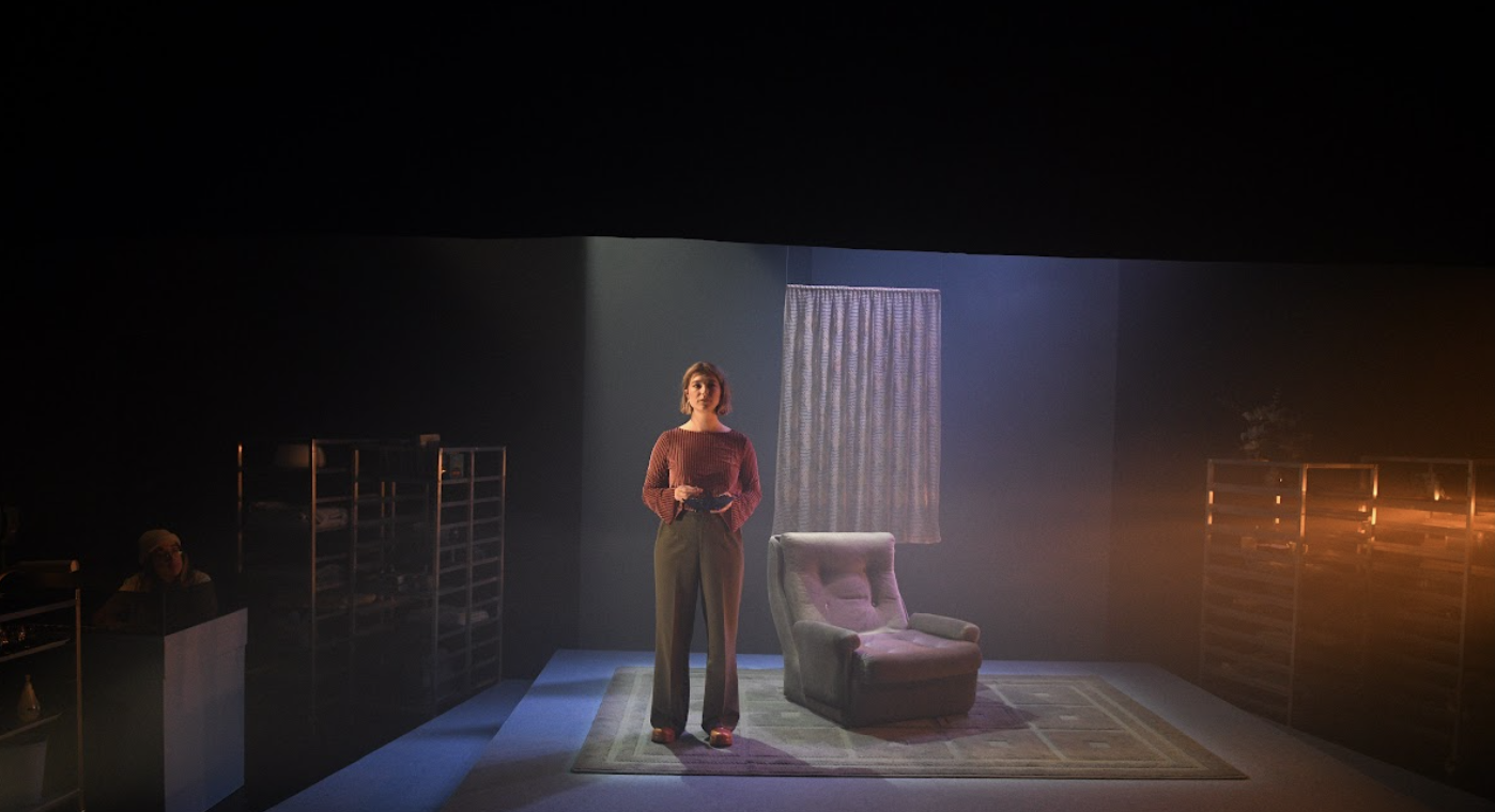 Je viendrai moins souvent (I will come less often) explores a woman’s relationship with her grandmother experiencing dementia
