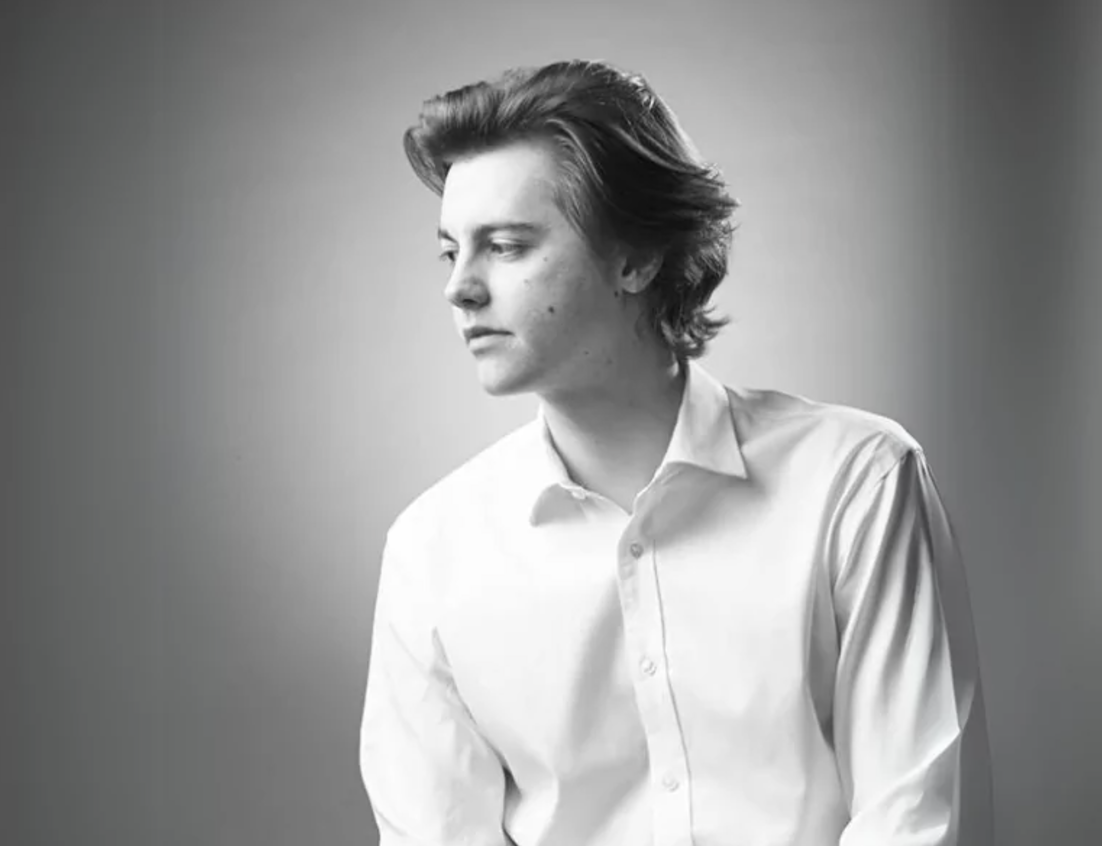 Vancouver Symphony Orchestra hosts rising conductor Karl Hirzer in Land of Winter, January 16