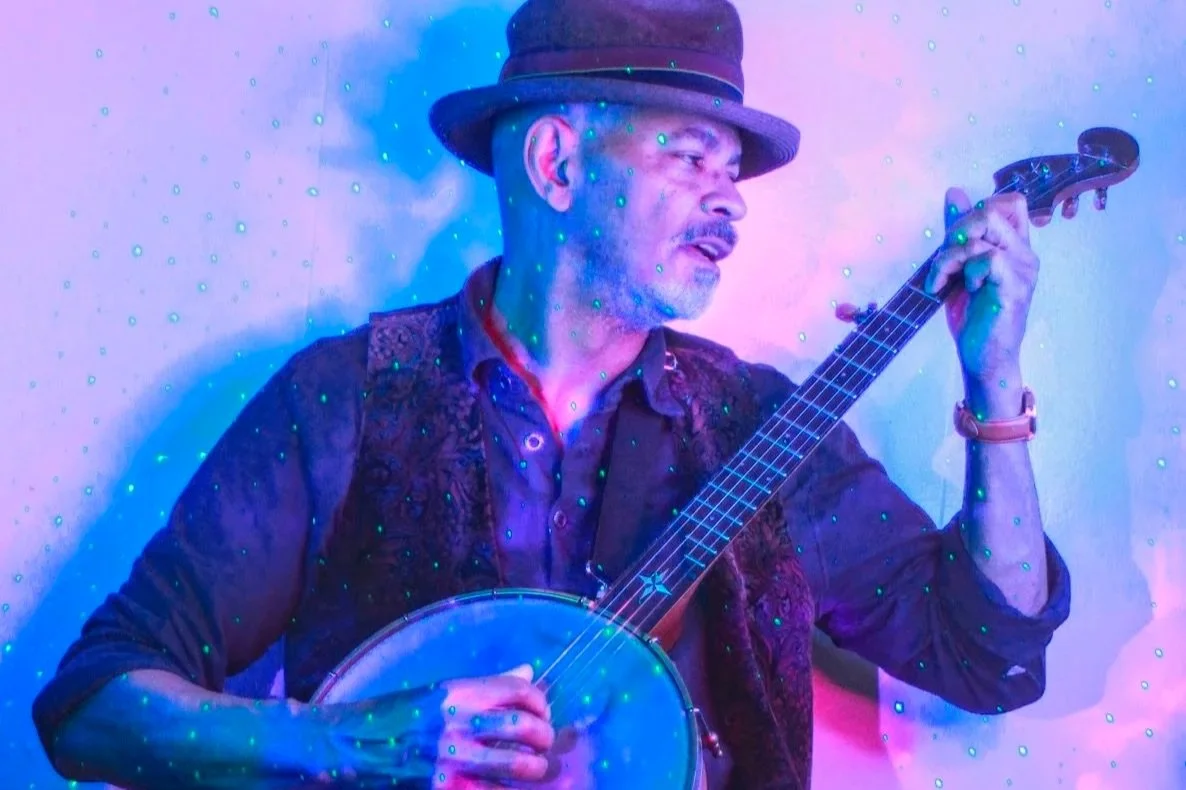 Guy Davis brings musical storytelling to the Shadbolt Centre for the Arts, October 10