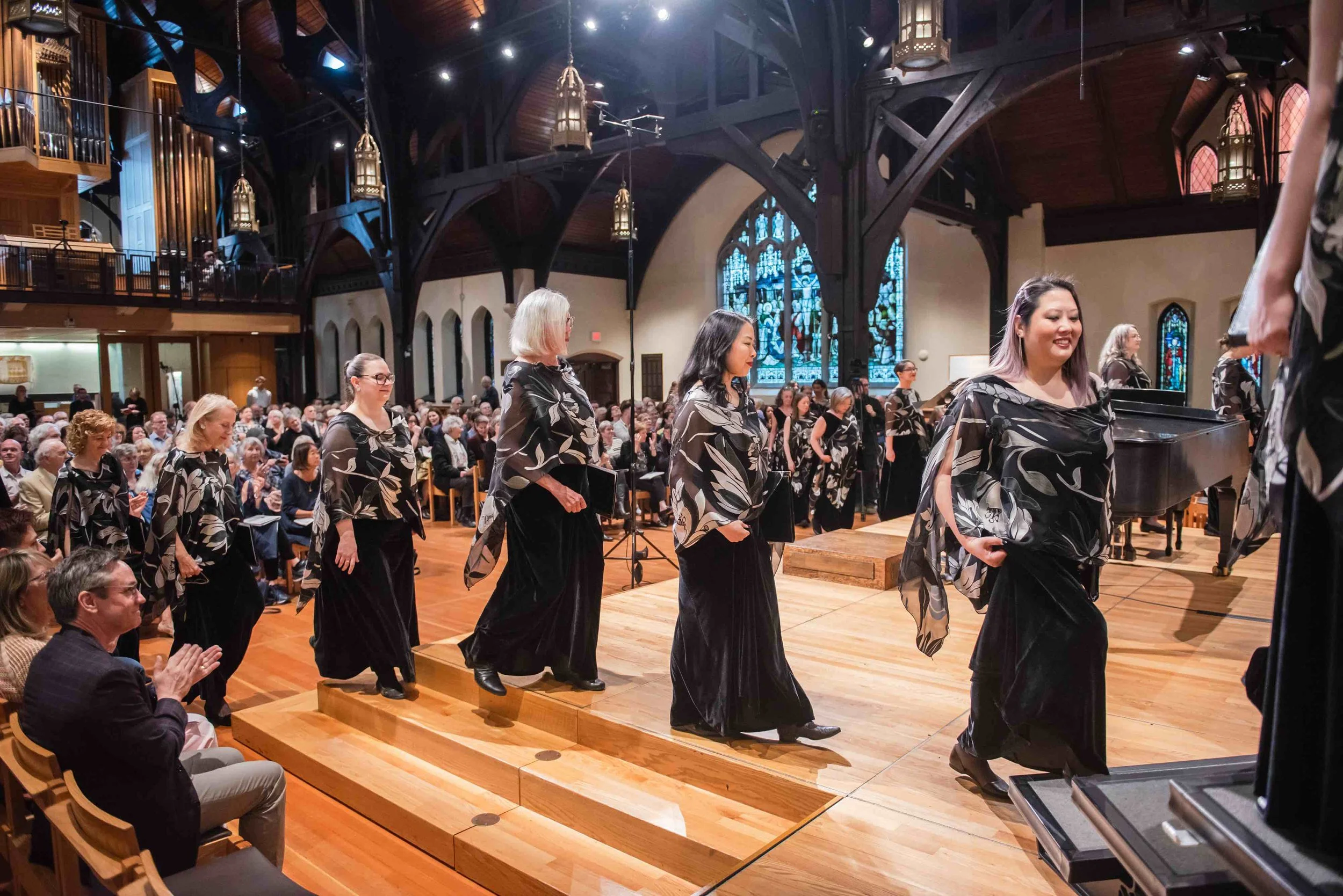 Chez Nous: Christmas with Elektra pairs Yuletide classics with poignant new pieces, November 29 and 30