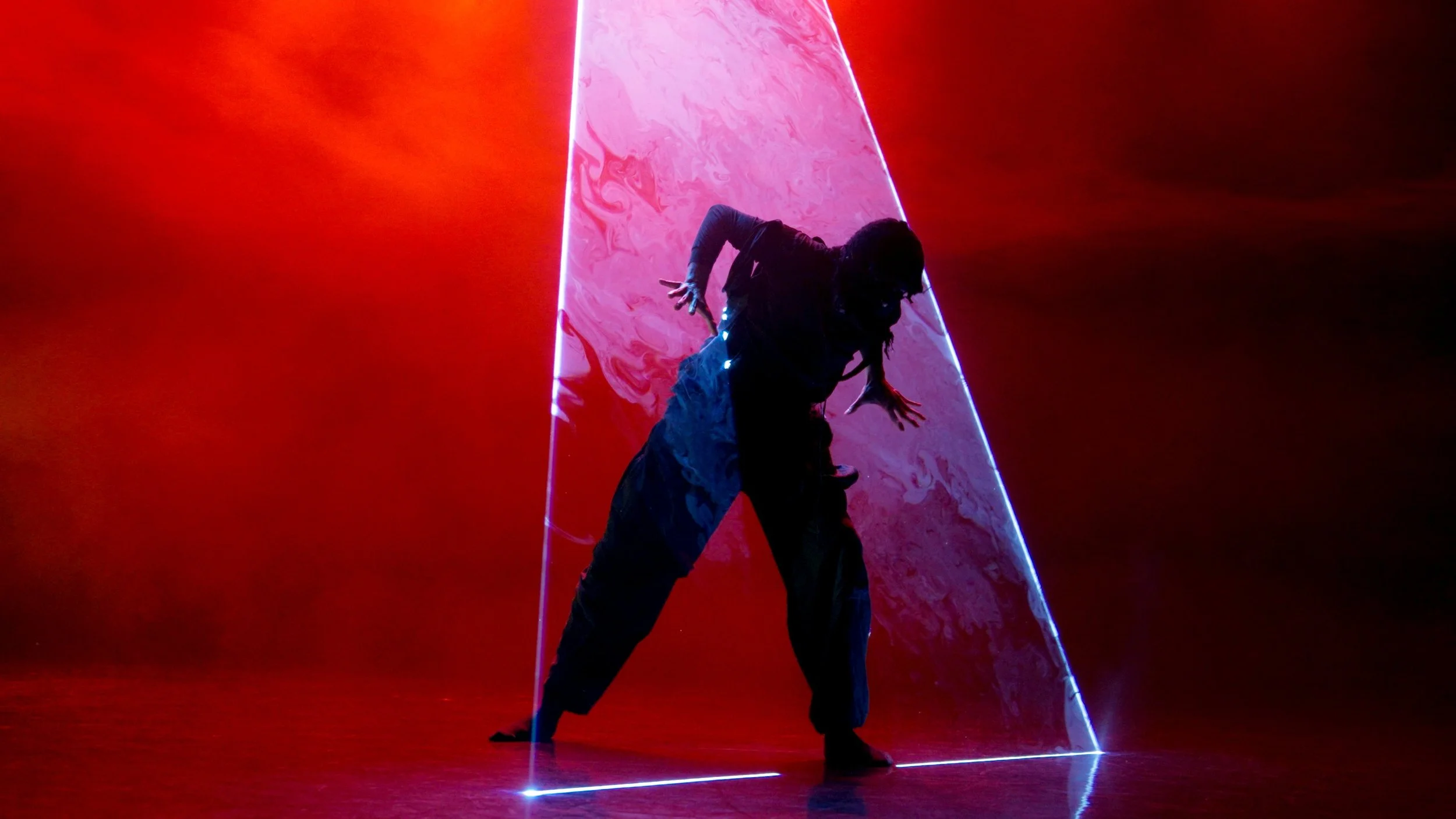 Movement meets multi-laser projections as Eric Cheung premieres Contra at Scotiabank Dance Centre, November 28 and 29