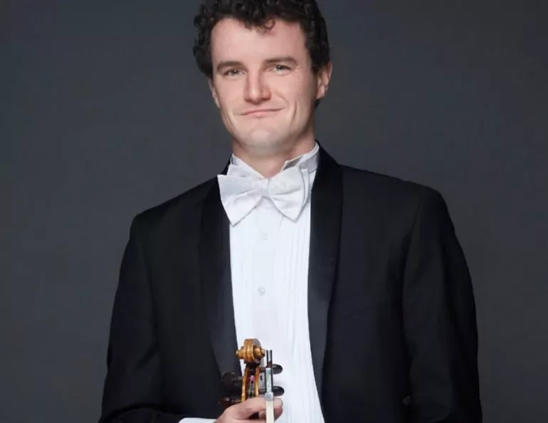 VSO’s The Four Seasons travels gradually into “icy snow”, December 11 and 12 at the Chan Centre