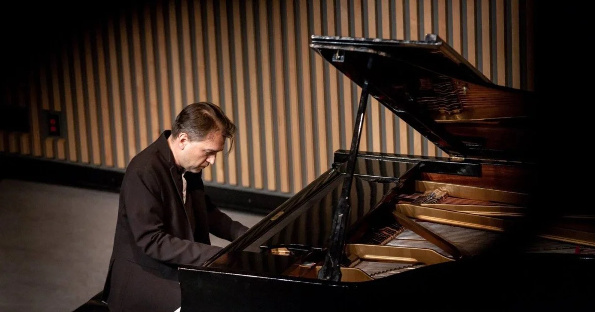 Vancouver Bach Family of Choirs presents intimate Valentine's event Behind the Keys, February 13