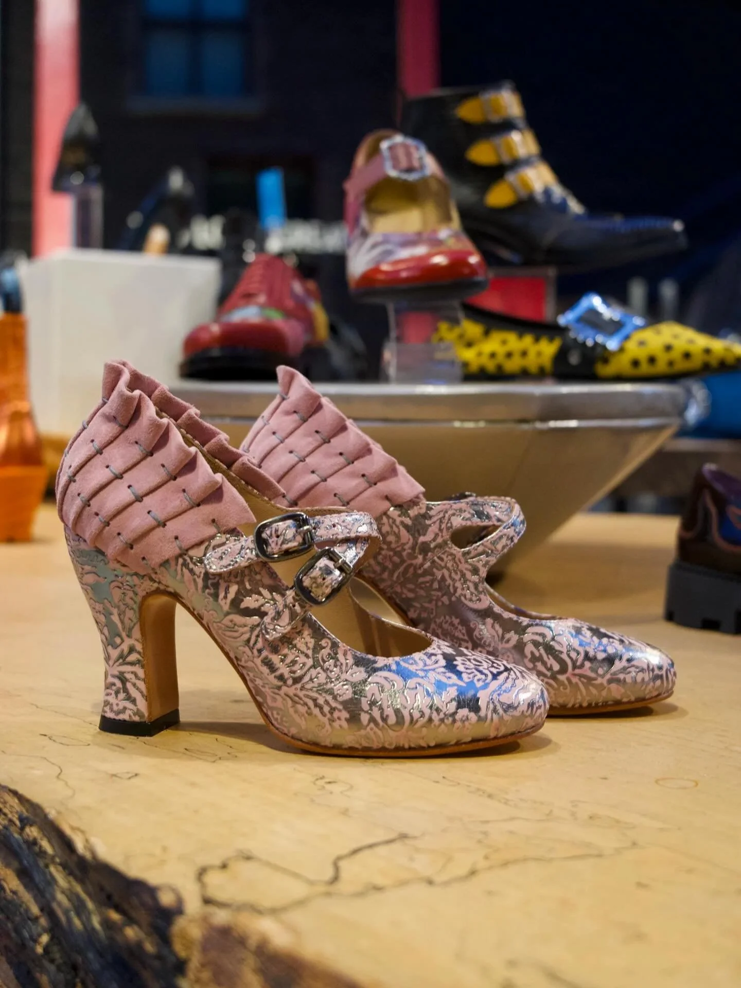 Fluevog Shoes unveils pretty pink heels to mark Vancouver Cherry Blossom Festival&rsquo;s 20th annual event

The sakura-inspired look is just one of the styles on offer at a February 5 shopping-night fundraiser for the fest. 

Read more at Stir 🌸

#