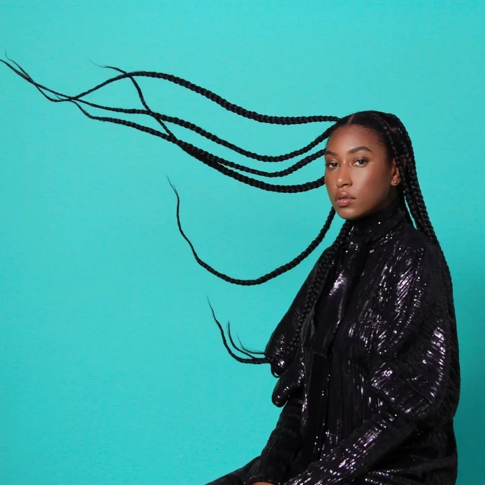 Dominique Fils-Aim&eacute;&rsquo;s music becomes a way of life rooted in emotional journey. 

Acclaimed Montreal singer and songwriter intertwines healing experiences in nature and musical history to reach toward the light. 

Read more at Stir.

#van