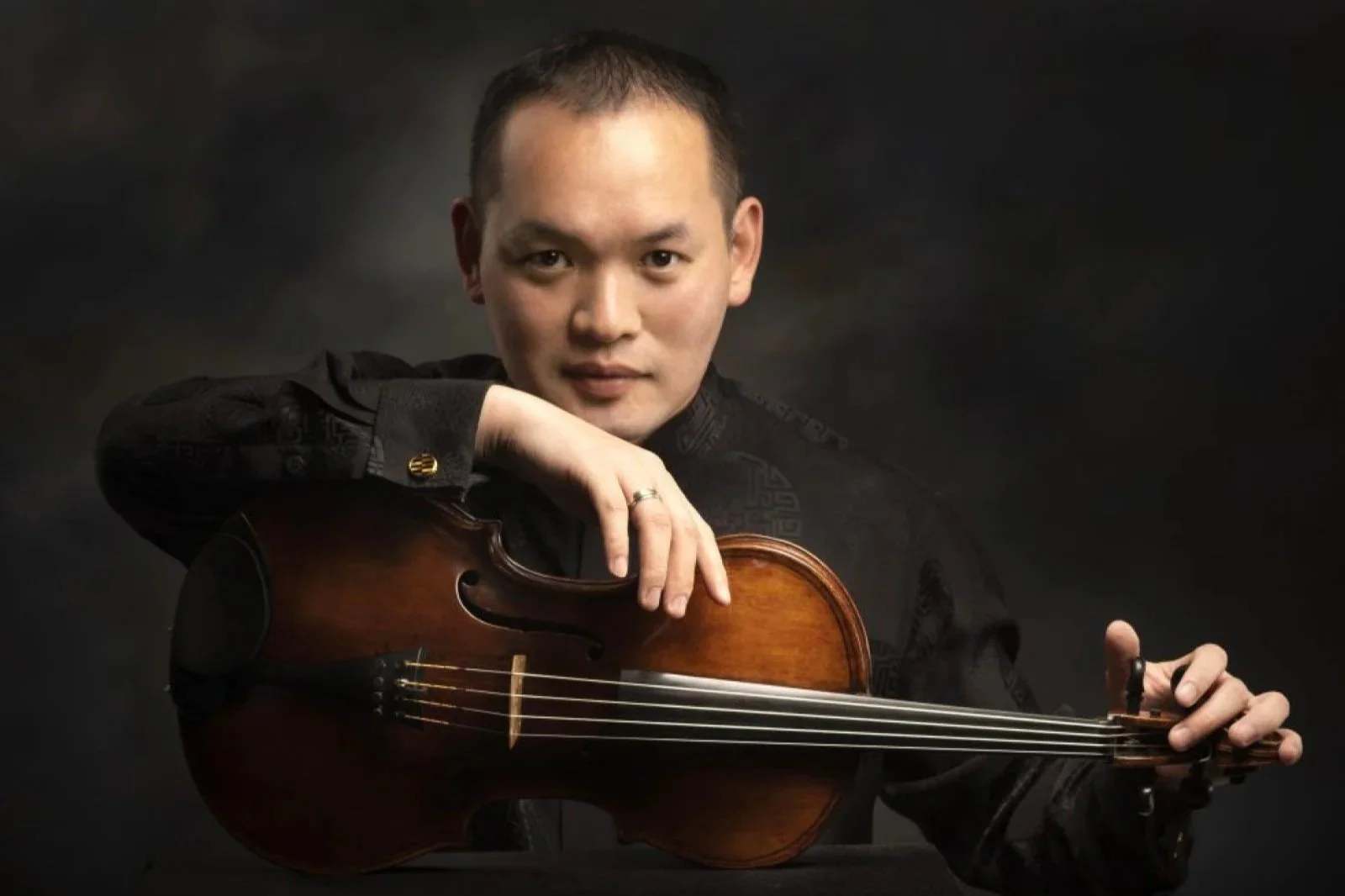 Ahead of Vetta Chamber Music’s season finale, violist Hung-Wei Huang prepares to take the organization’s reins