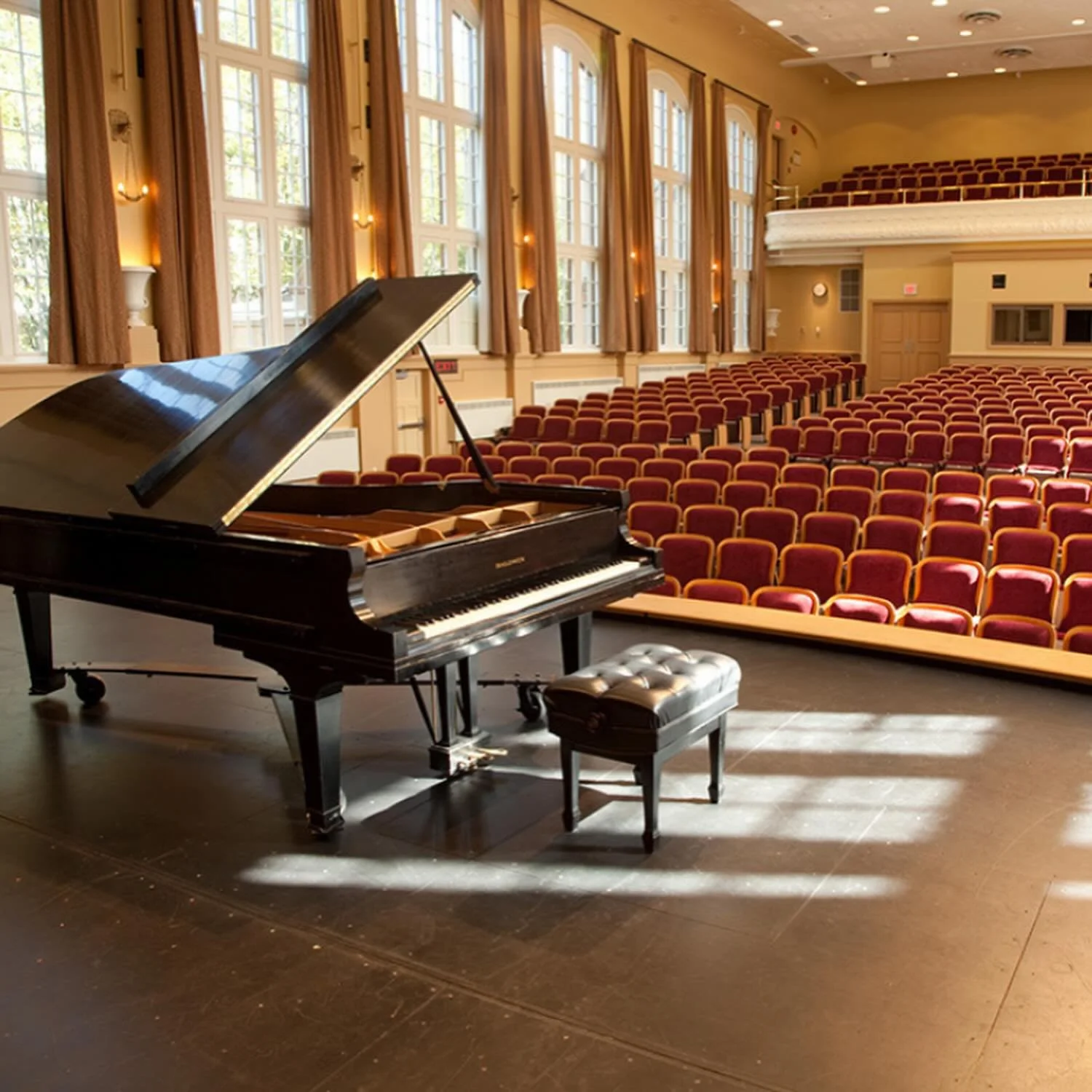 Rising stars take the stage as Opera West honours Old Auditorium&rsquo;s centenary, May 30. 

Finale of the storied UBC venue&rsquo;s 100th-anniversary celebrations features celebrated soprano Simone Osborne and bass-baritone Gordon Bintner. 

Read m
