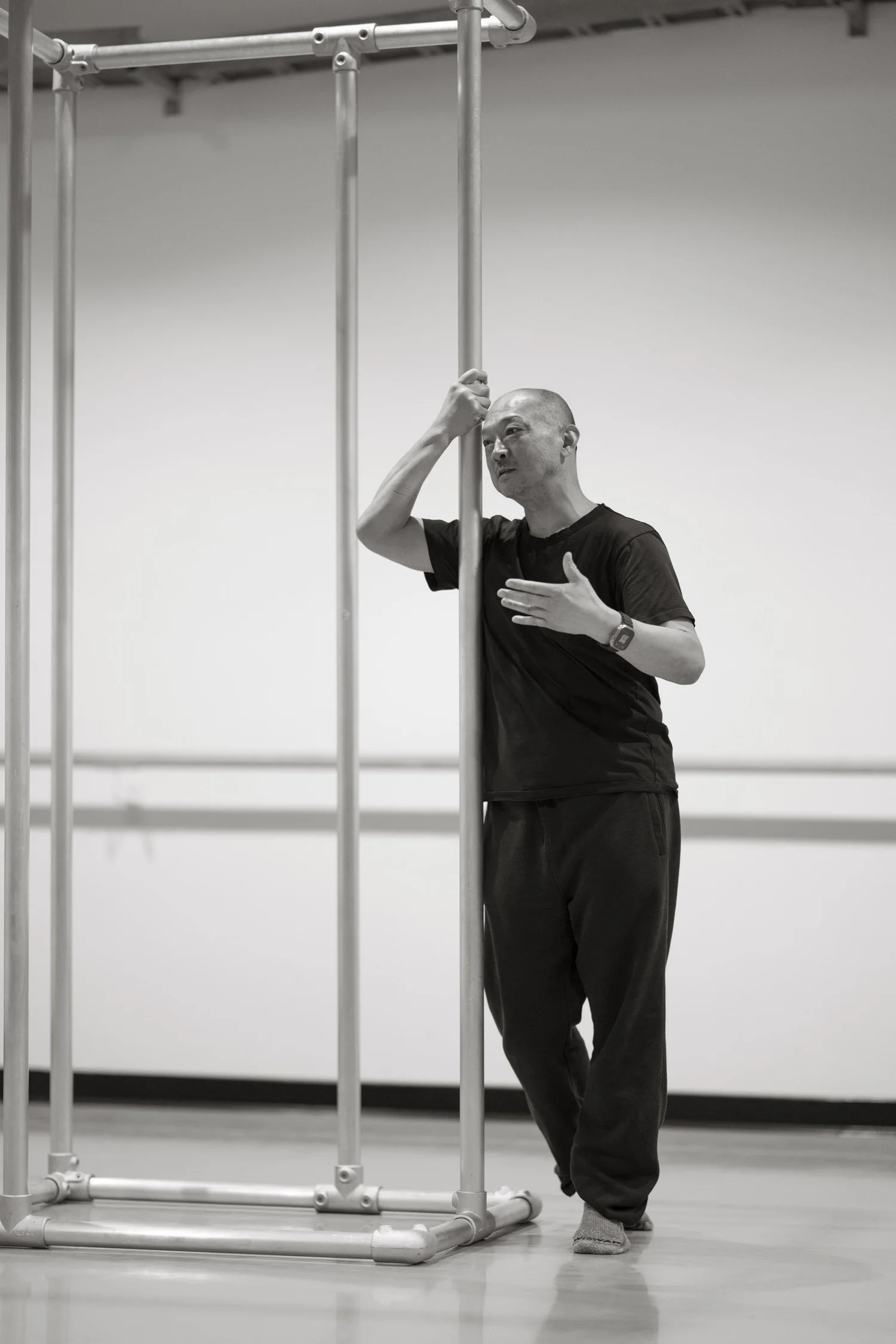 Wen Wei Wang rediscovers himself as a choreographer, with powerful ...