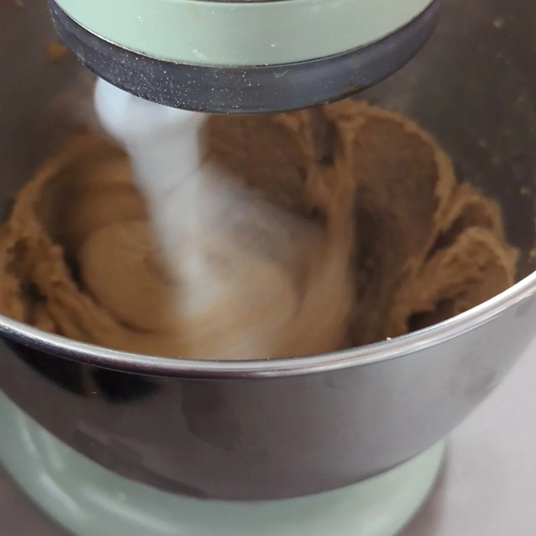 mixing butter and sugar.jpg