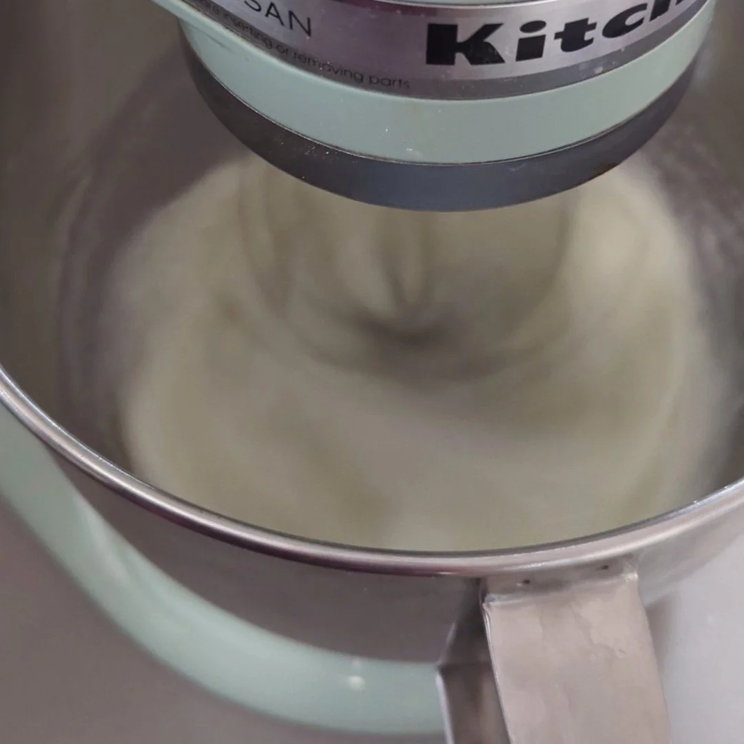 whipping meringue.jpg