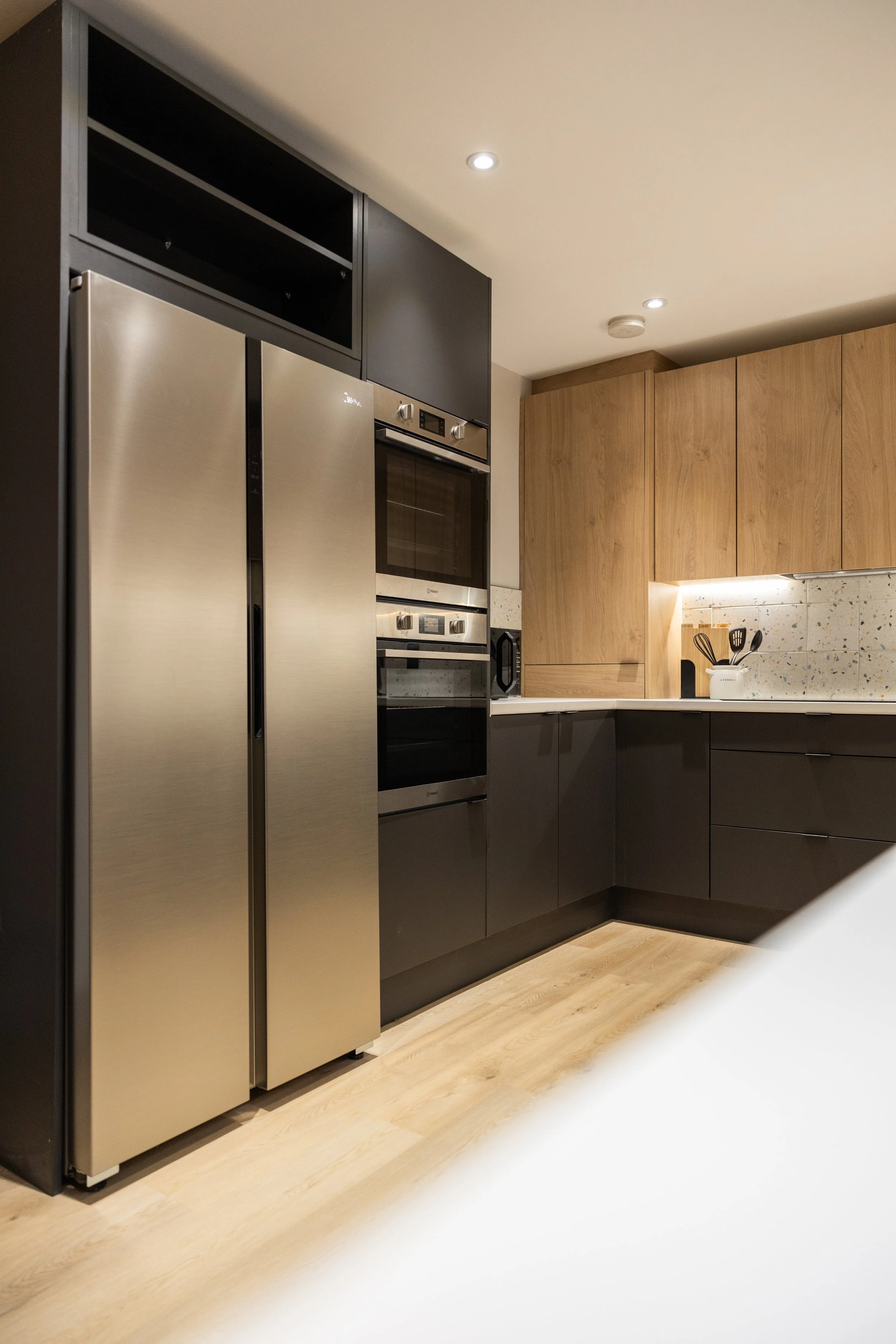 41 Wellesley Ave-17.jpg
