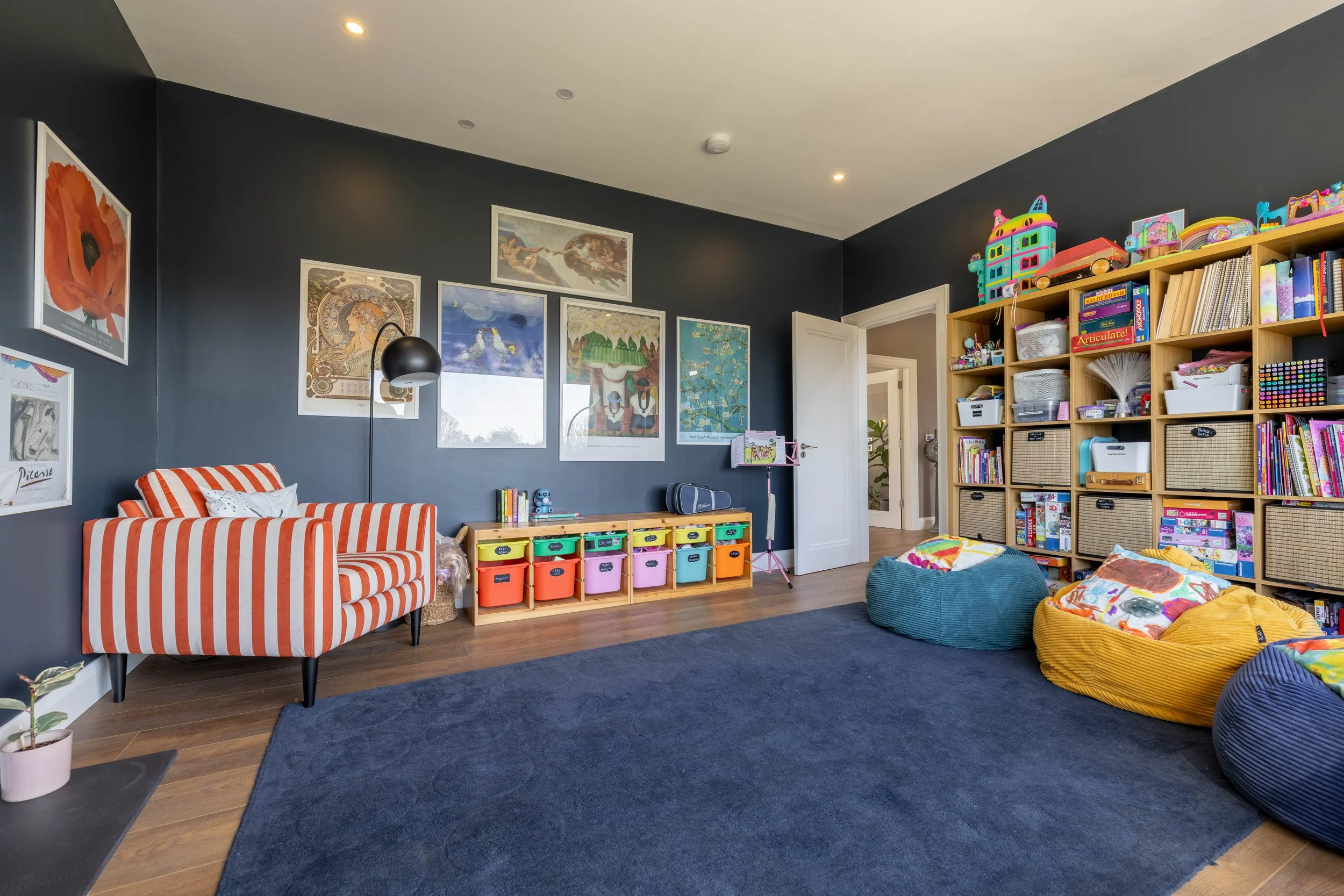 7 Gloucester Court-87.jpg