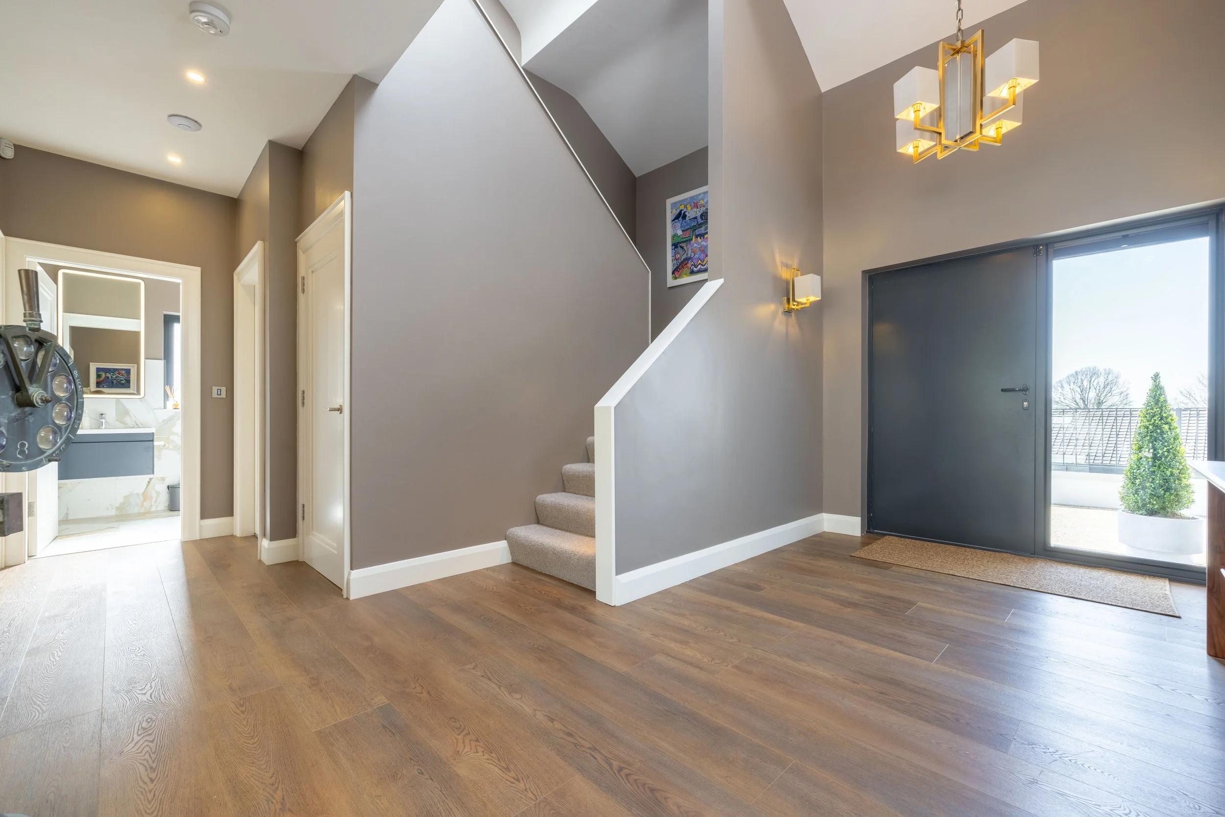 7 Gloucester Court-22.jpg