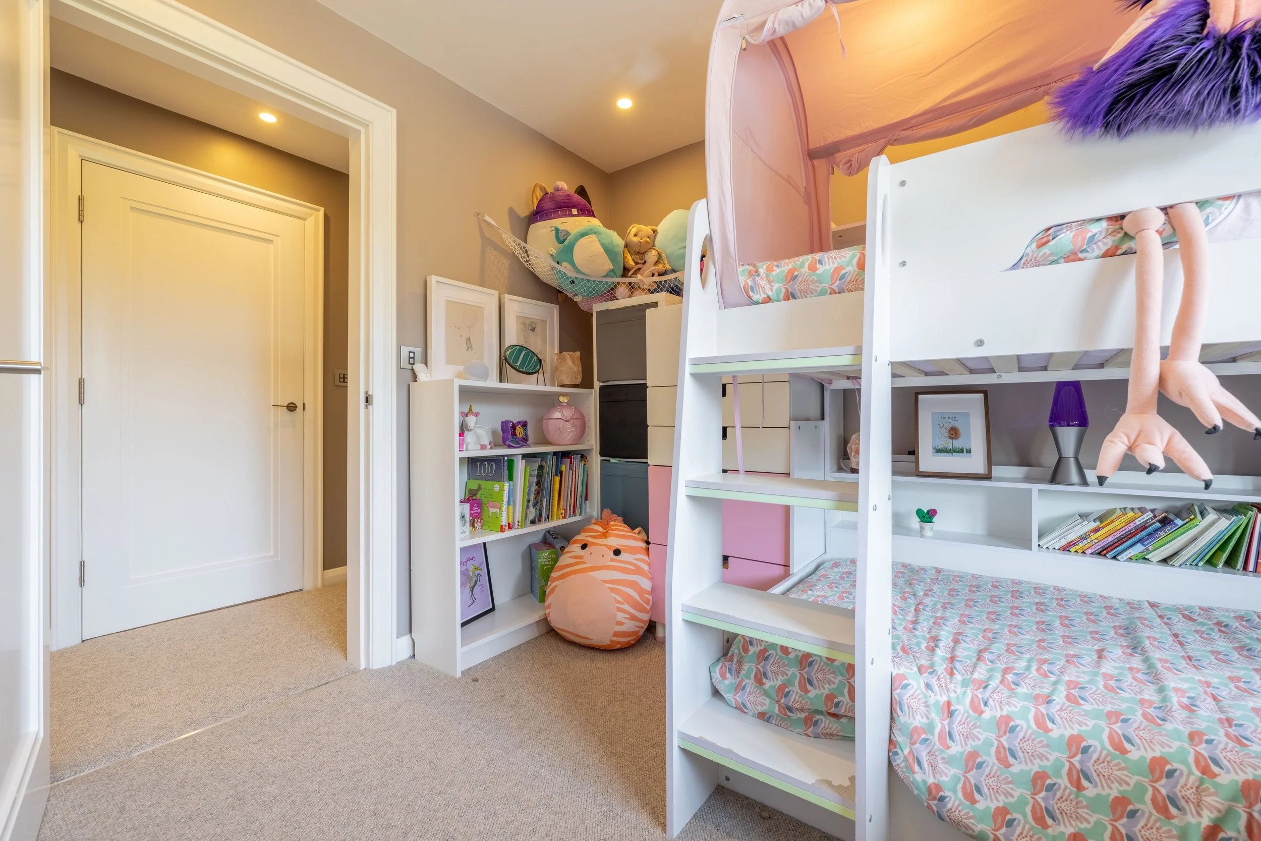 7 Gloucester Court-113.jpg