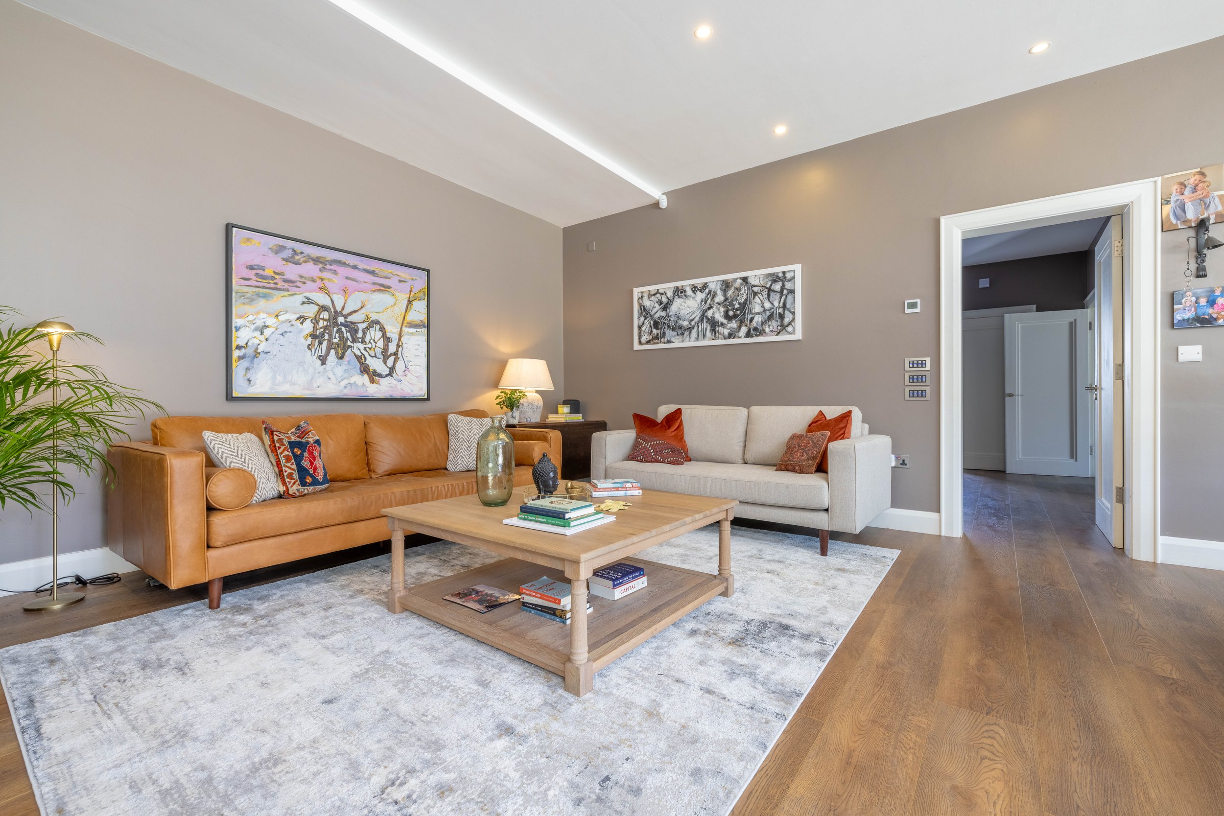 7 Gloucester Court-31.jpg