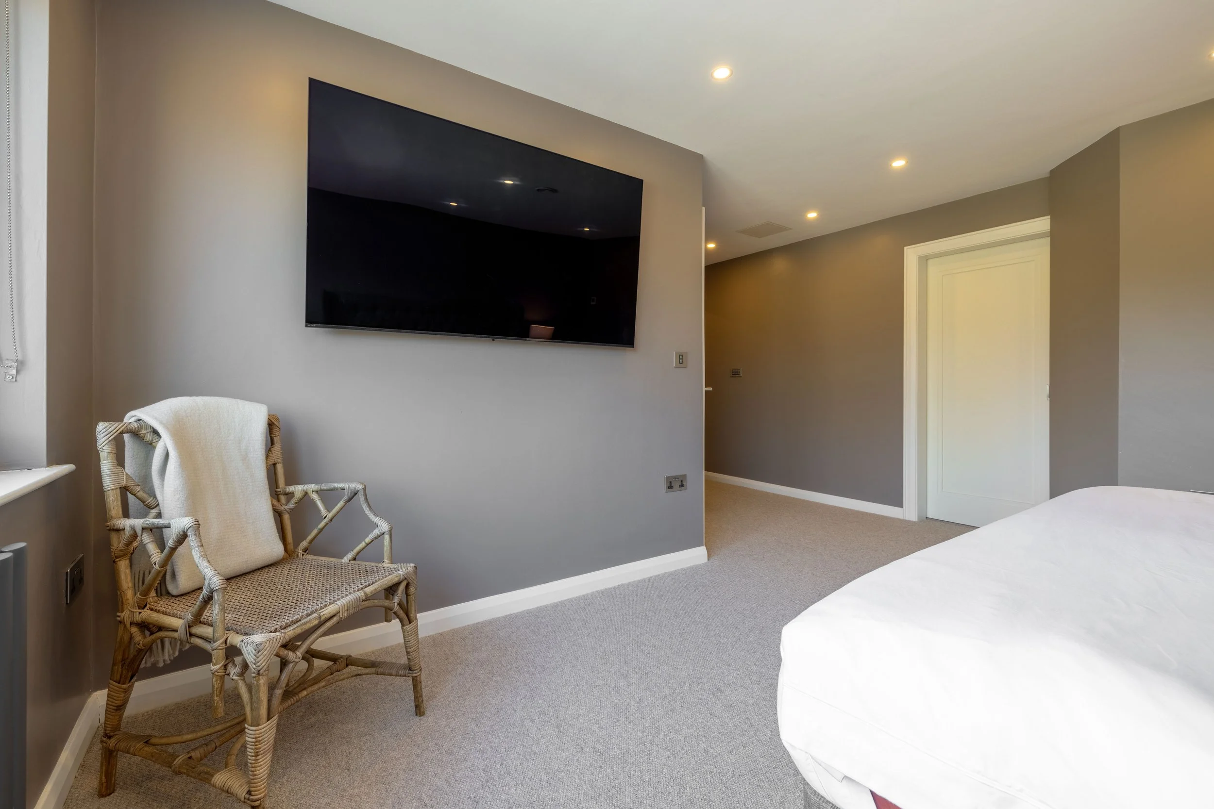 7 Gloucester Court-106.jpg