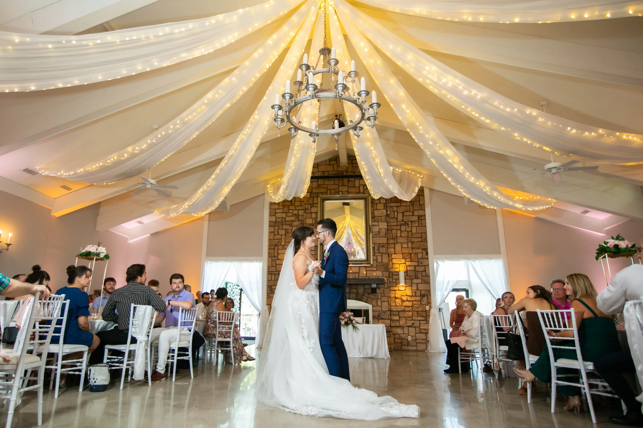 Villa Aletta Weddings: Tips for Couples from a DJ | Omaha