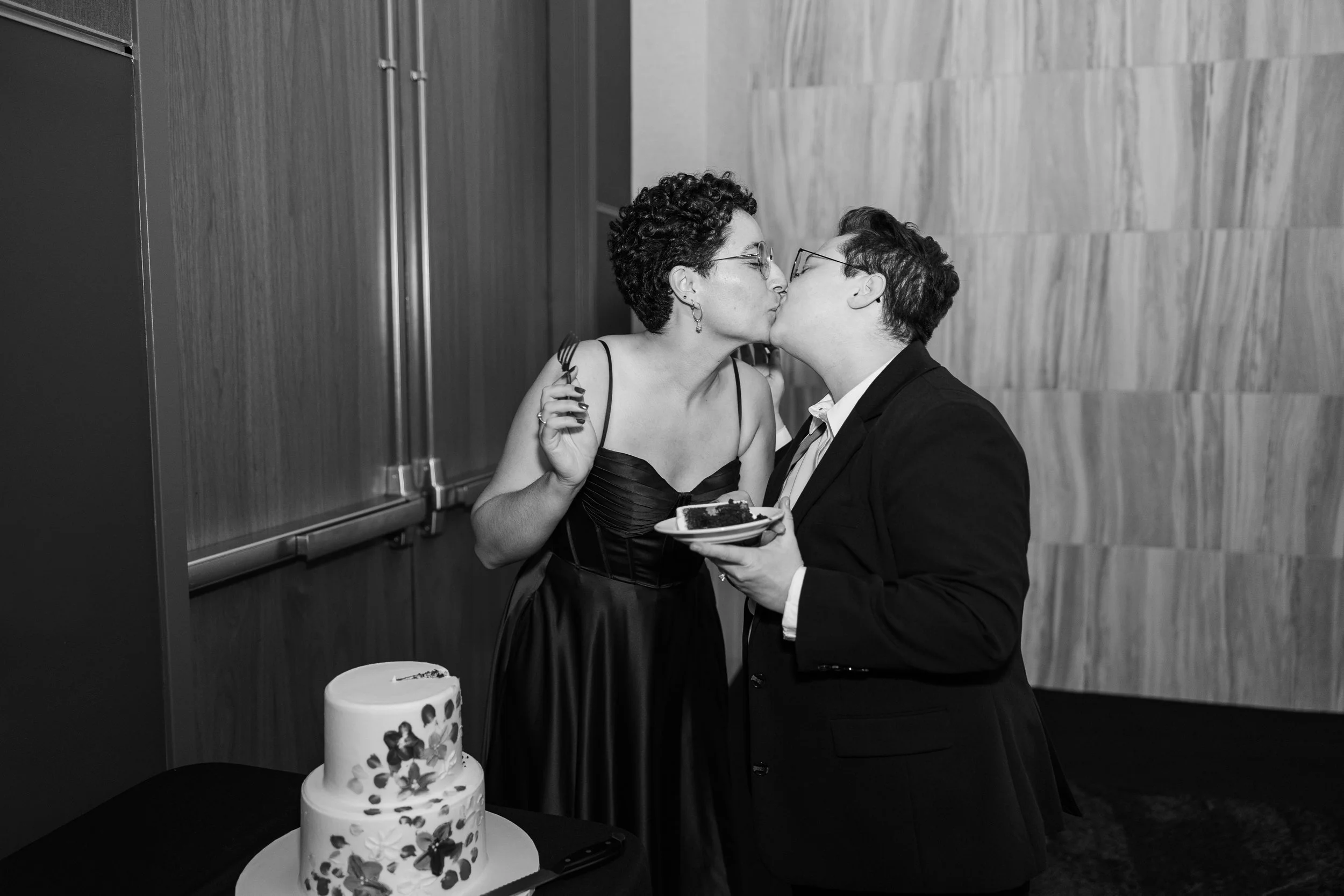 Claire Katan Creative LLC_Mikayla and Lindsay_Creighton Harper Center-202.jpg