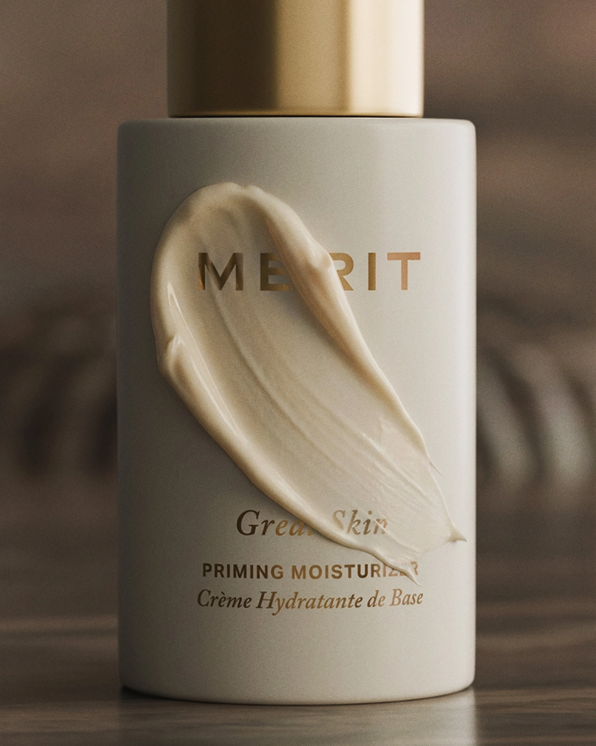 Ultra-photorealistic beauty product photography by Carlos Montelara. Luxury skincare brand imagery for Merit Beauty featuring 'Great Skin' Priming Moisturizer, created via precision CGI at Carlos Montelara Studio in New York City. This high-end edito
