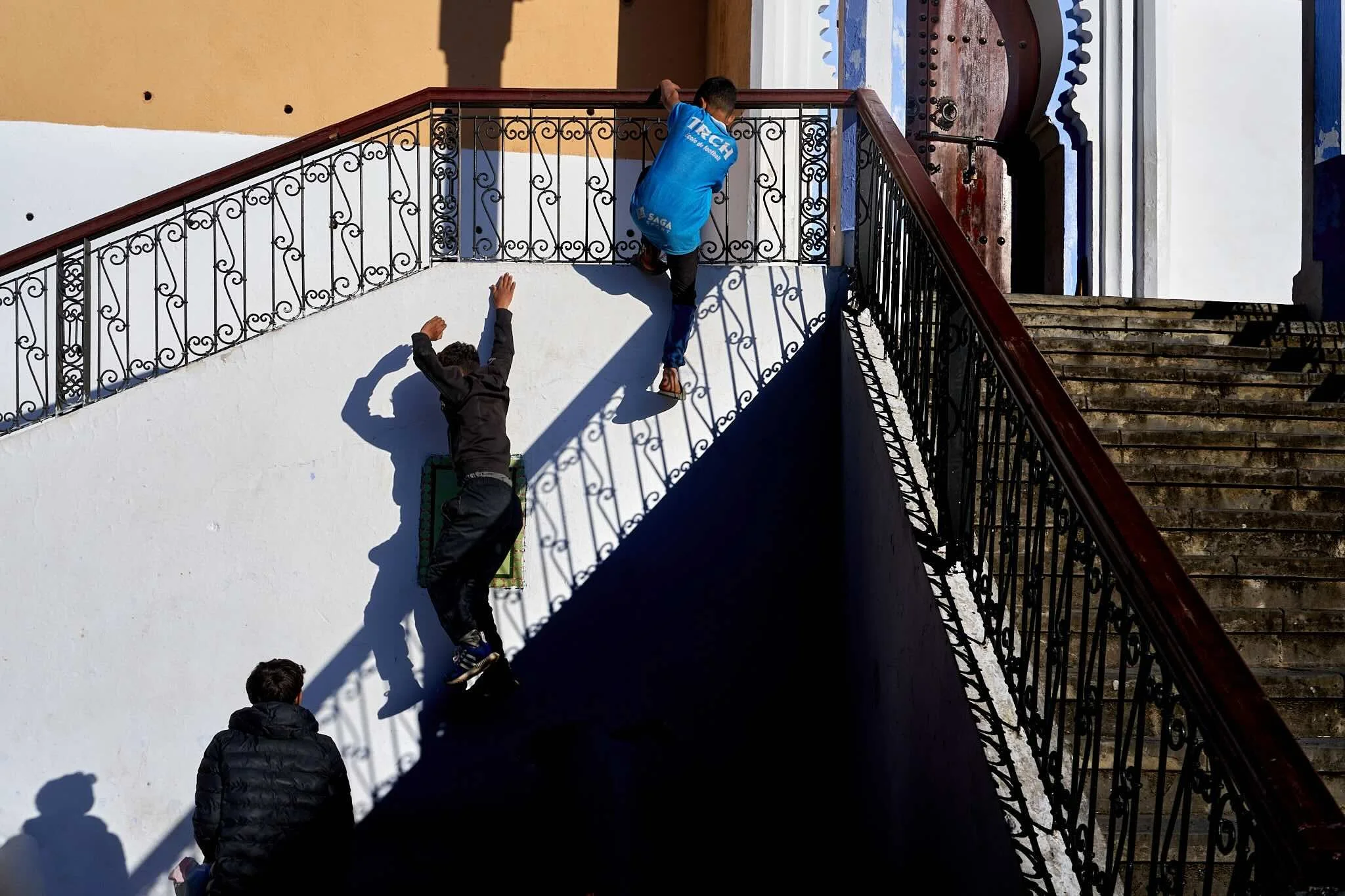 street-travel-photography-marocco-Chefchaouen-2.jpeg
