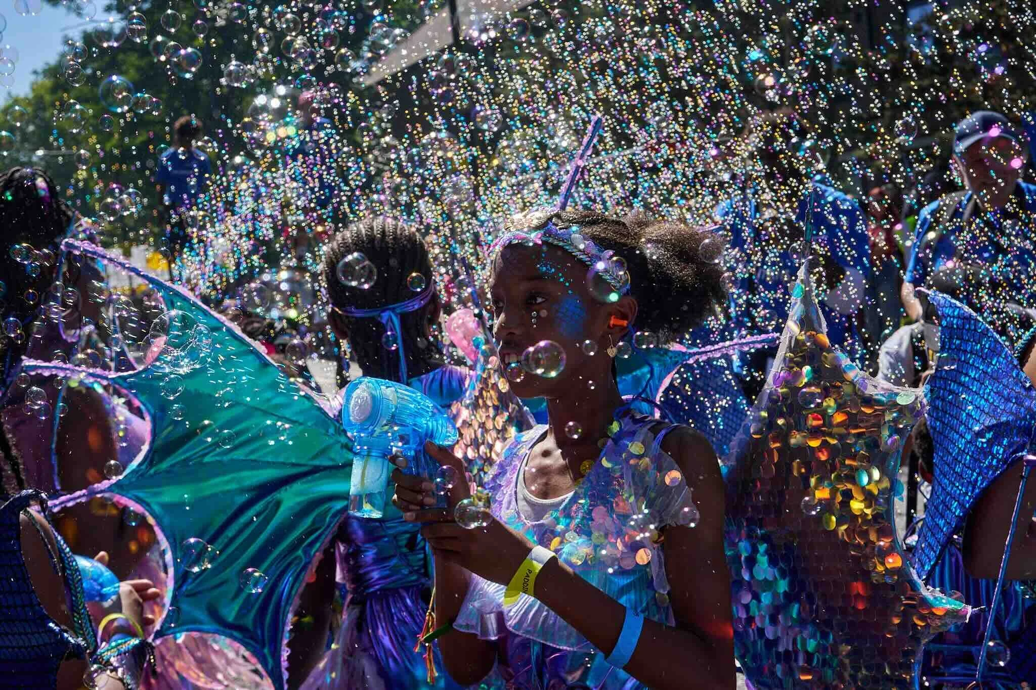 street-photography-Notting-Hill-Carnival-London-4.jpeg