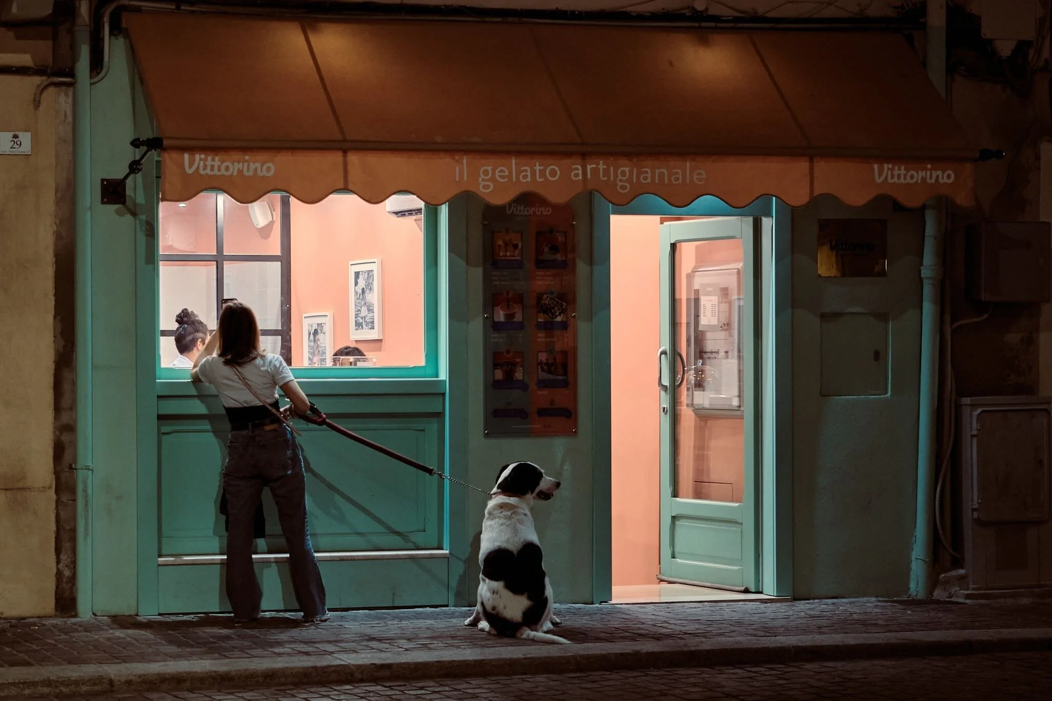 street-travel-photography-sardenia.jpeg