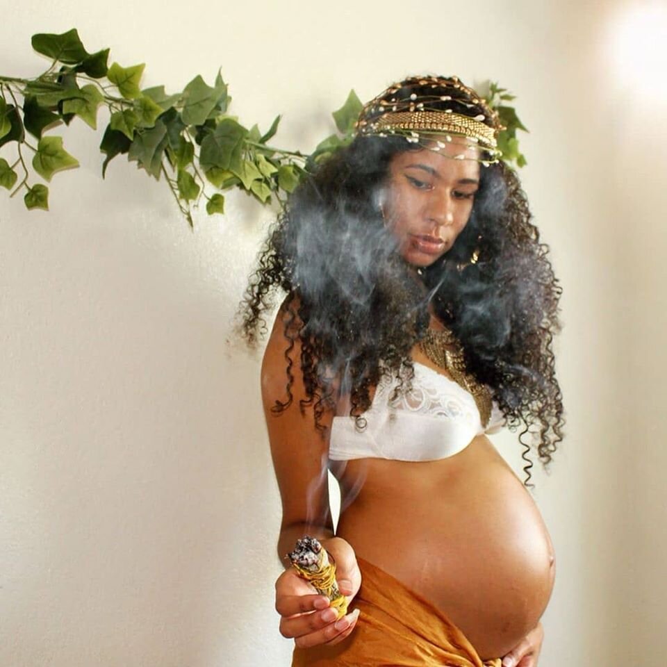 Pregnant women with sage (1).jpg