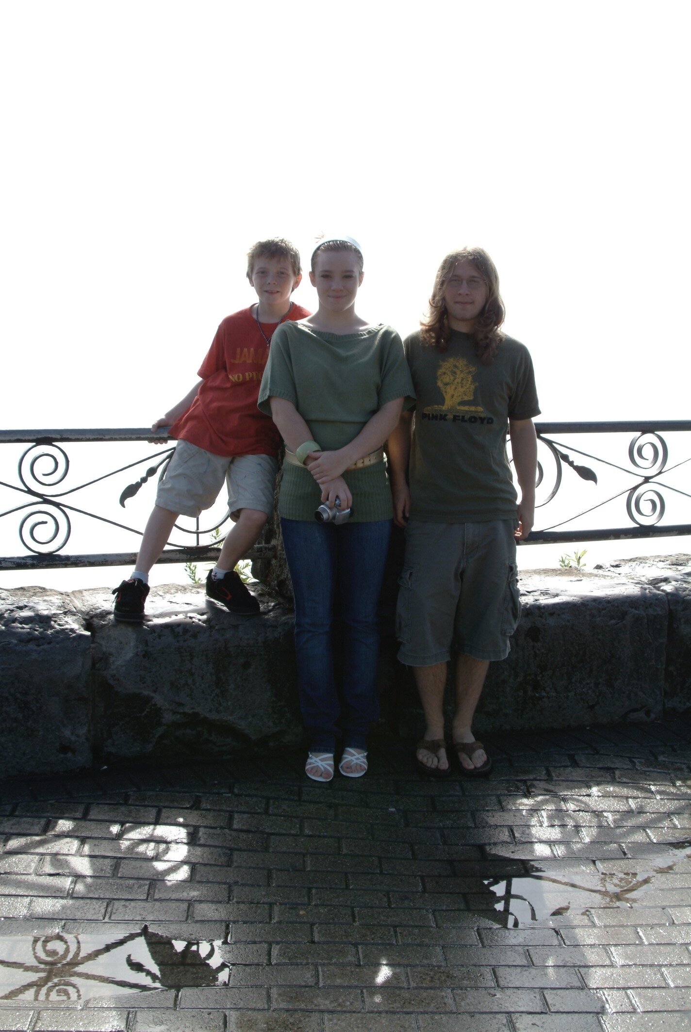 Kids at Niagra Falls